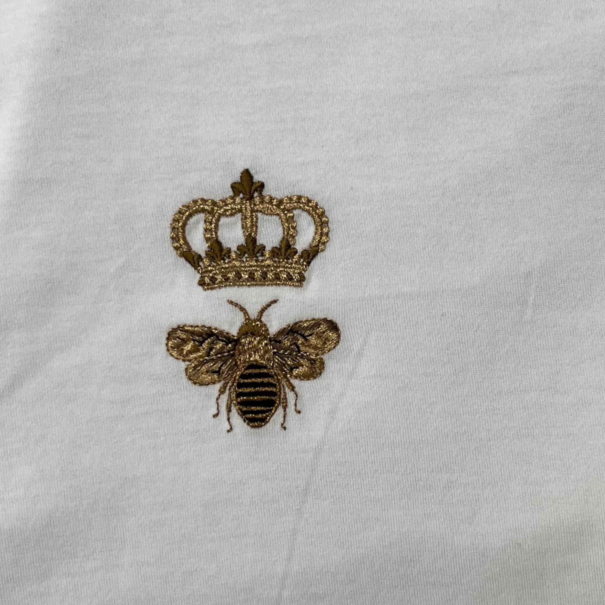 Women's Bee Crown Logo T-Shirt White Size XXXL