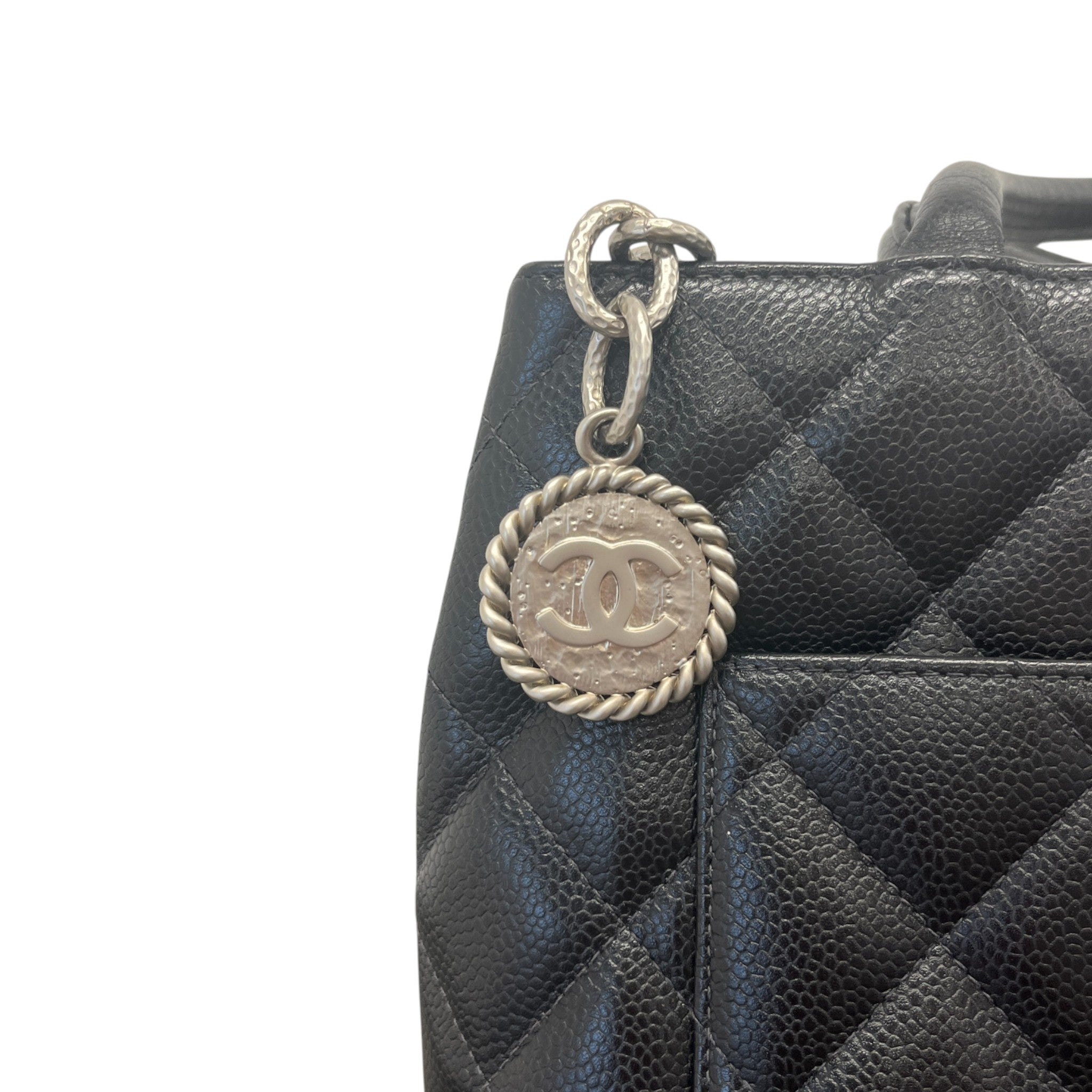 Women's Medallion Tote Bag Black