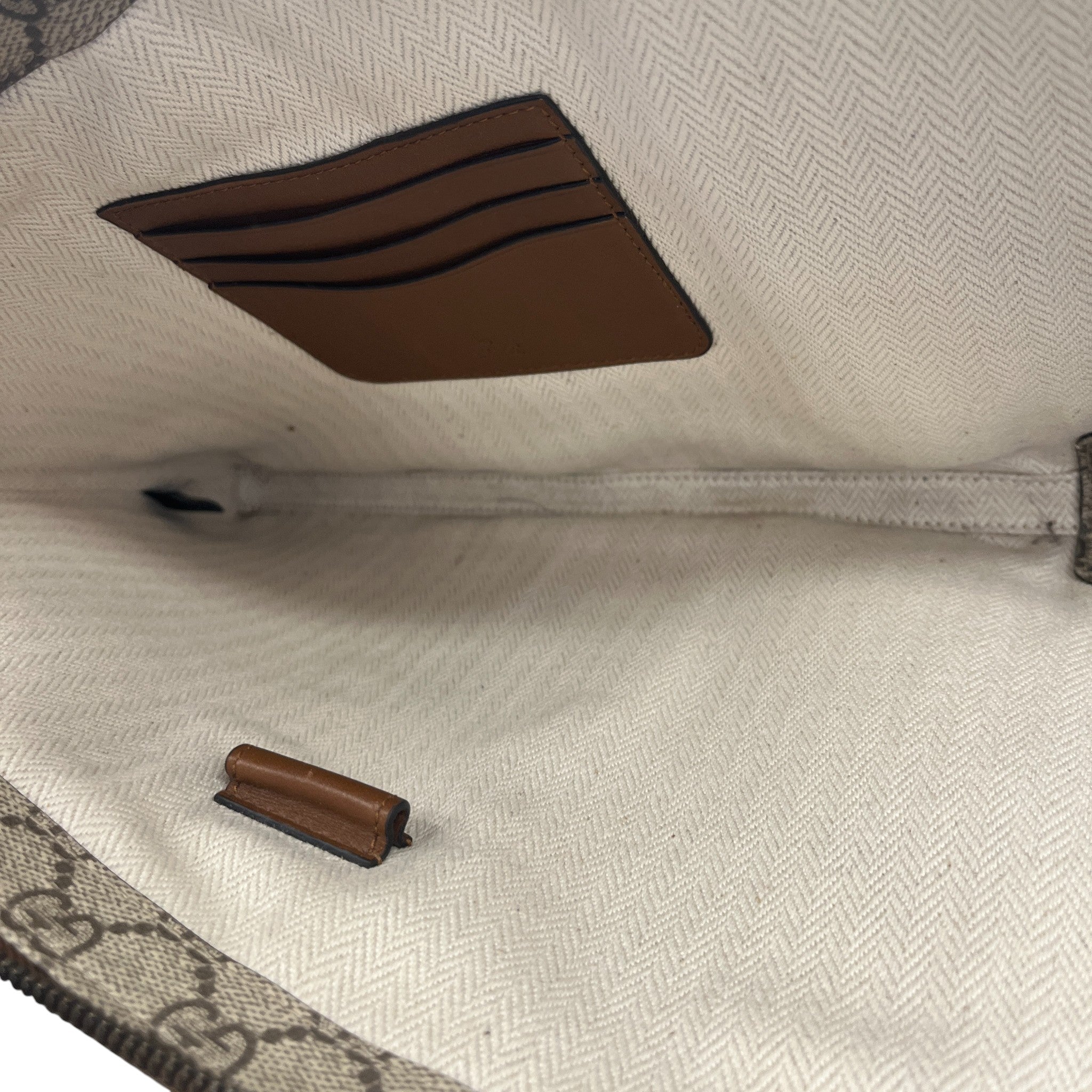 Men's Gg Supreme Emblem Bag Brown