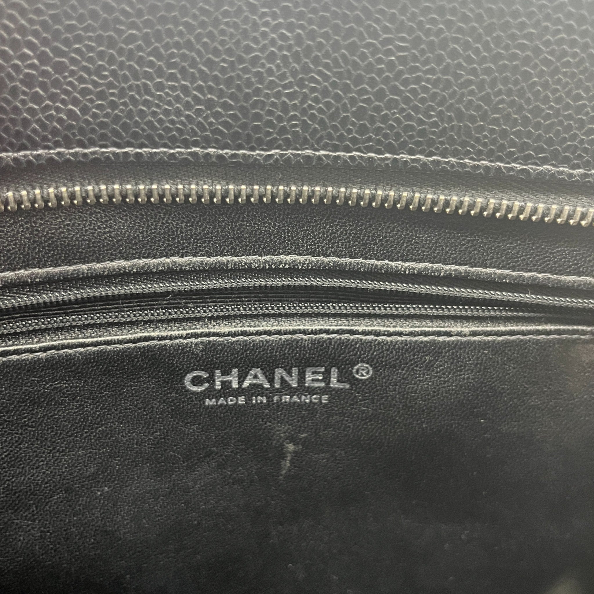 Women's Medallion Tote Bag Black