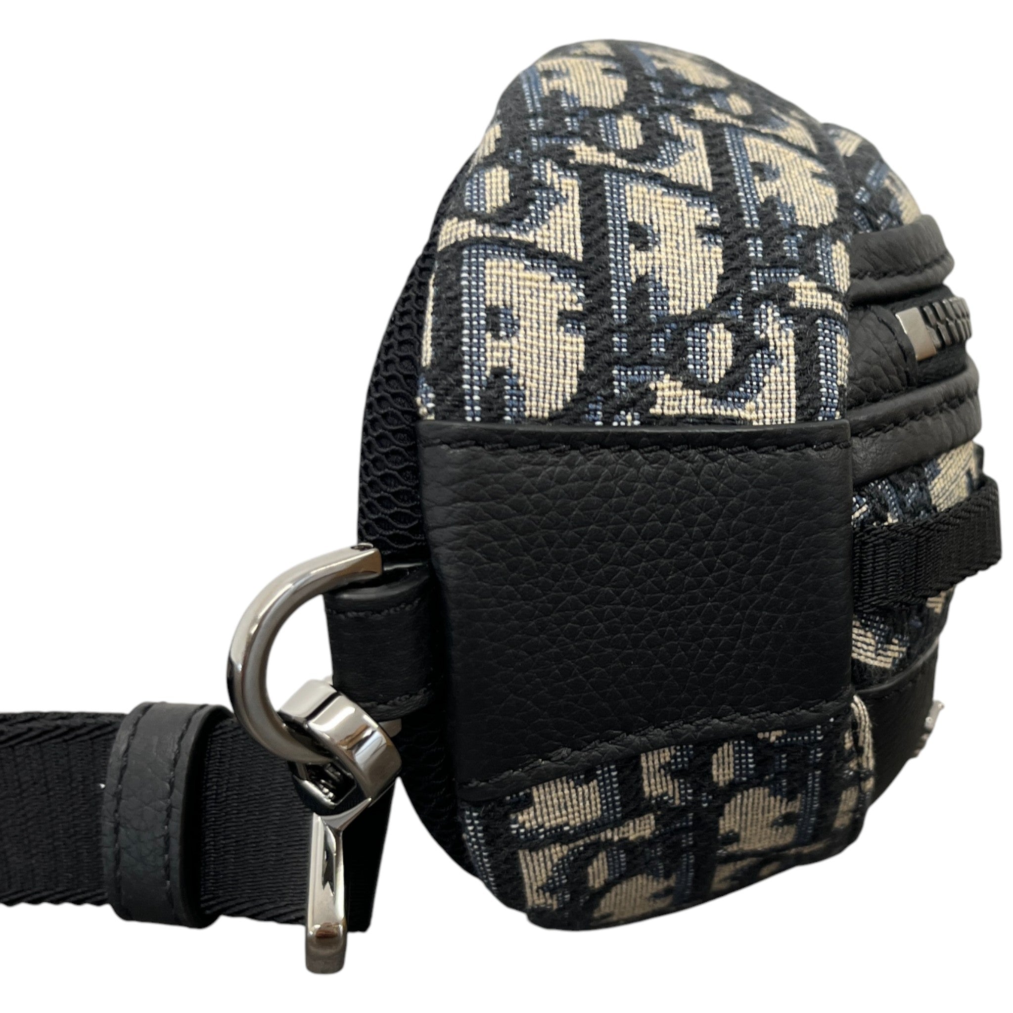 Men's Oblique Sling Bag Navy