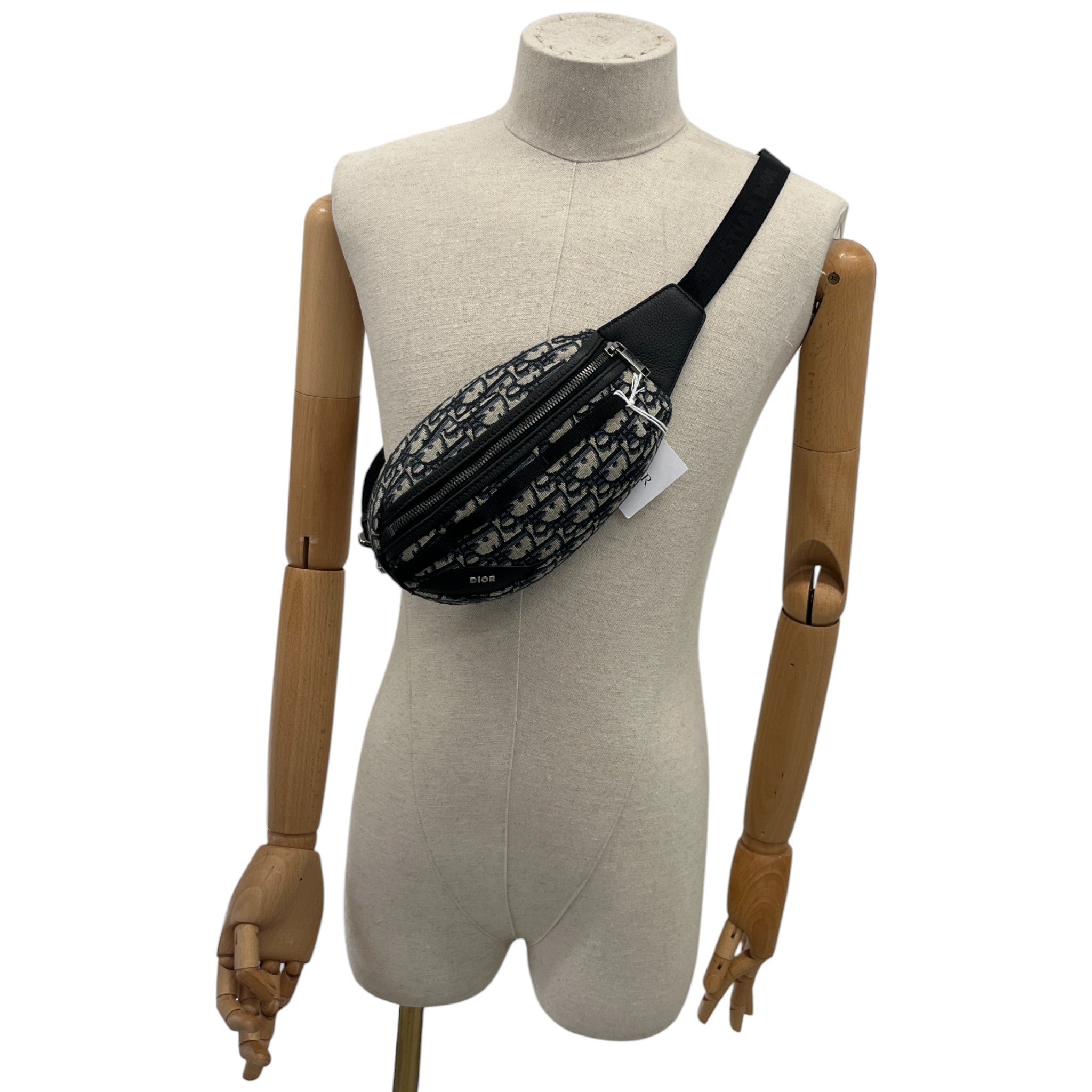 Men's Oblique Sling Bag Navy