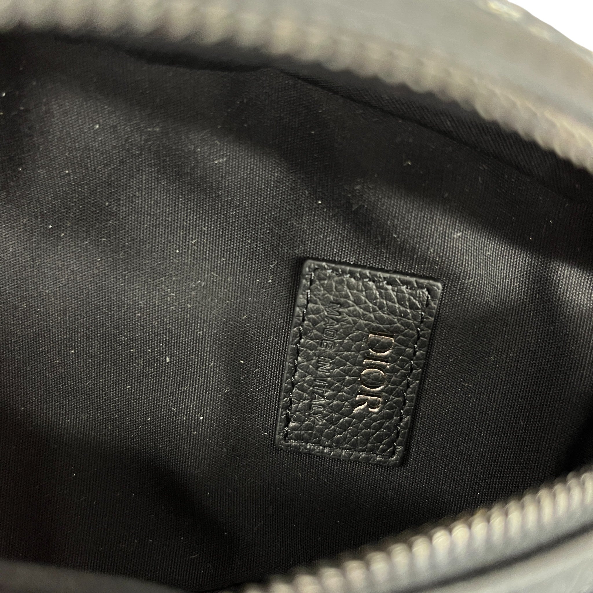 Men's Oblique Sling Bag Navy