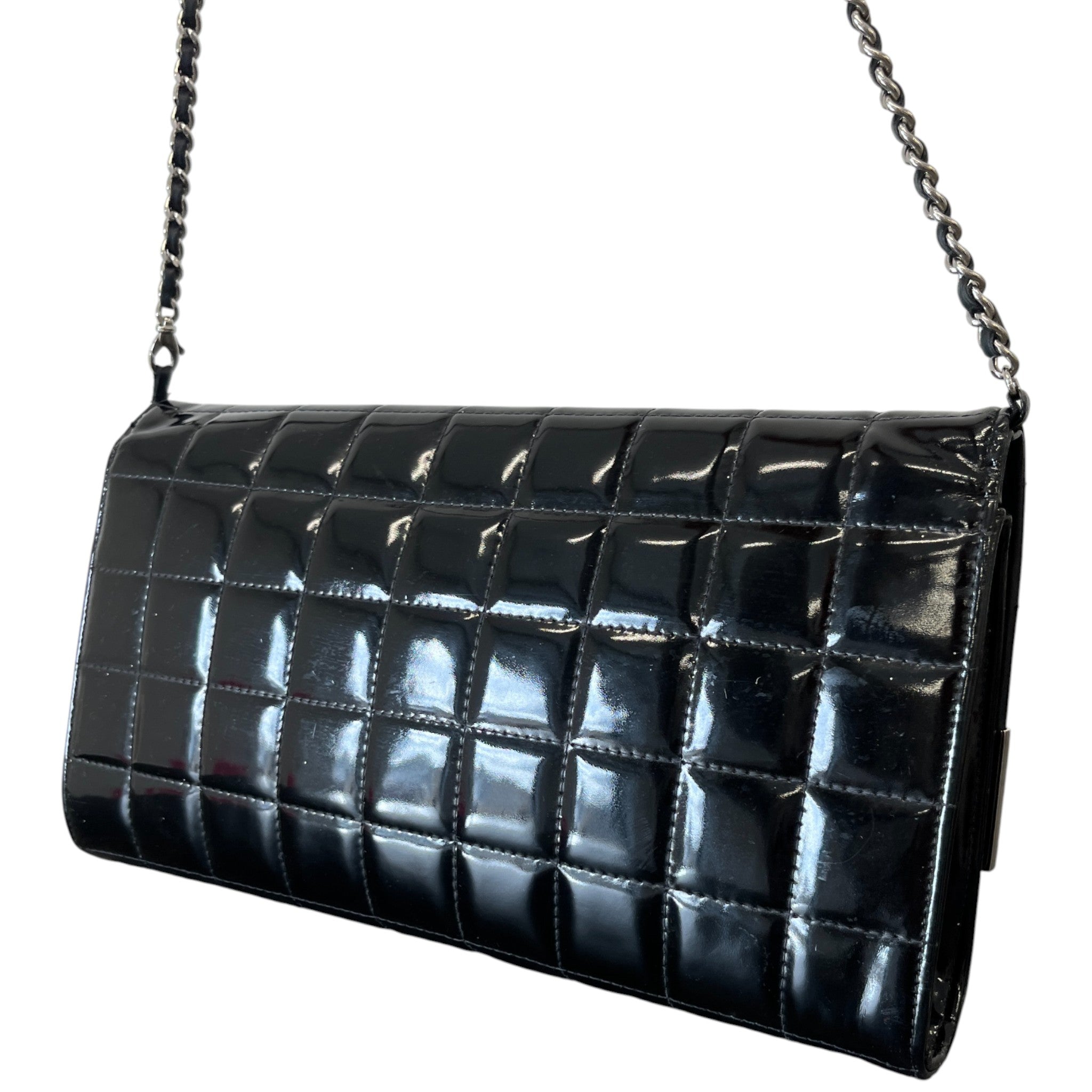 Women's Chocolate Bar Single Flap Bag Black