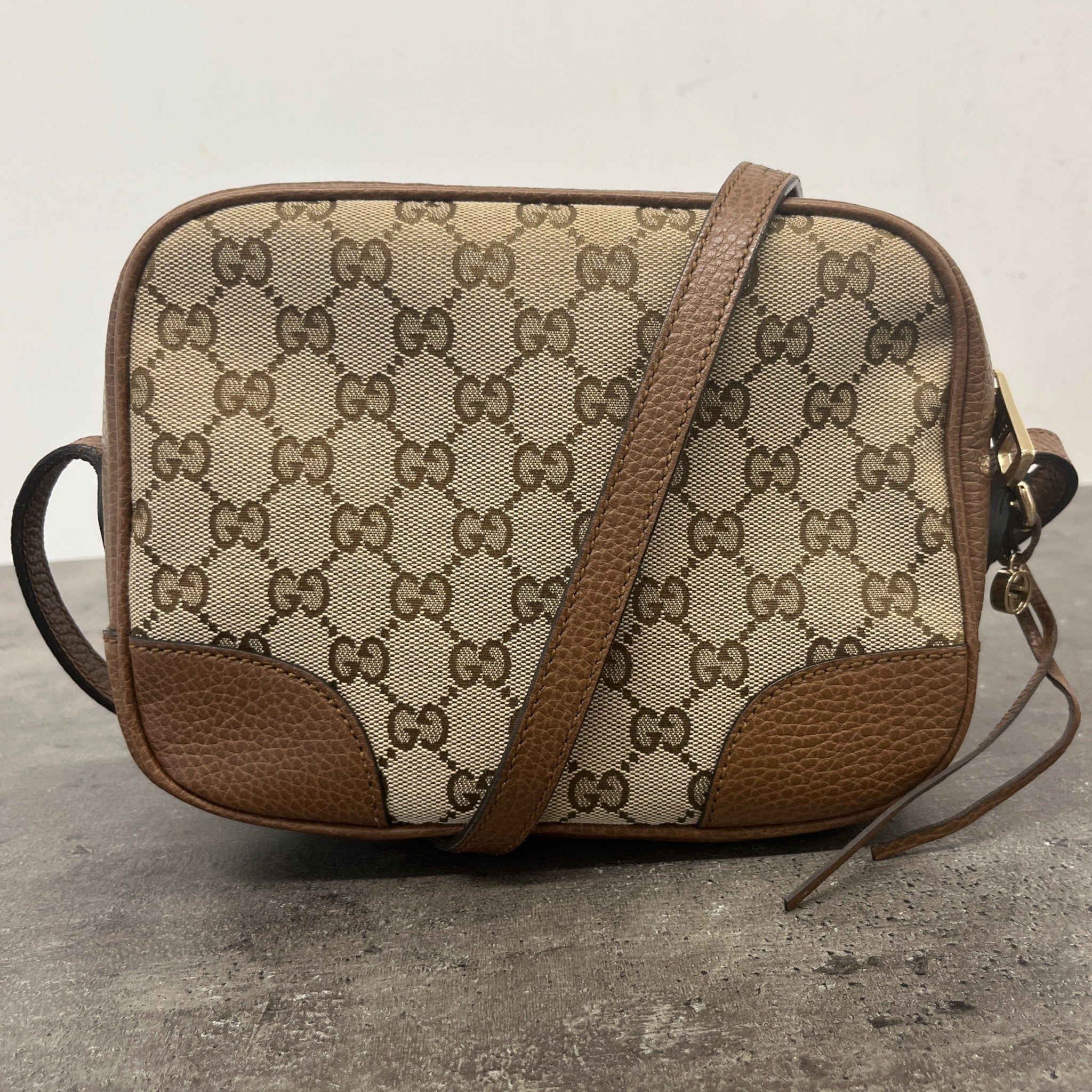 Women's Gg Supreme Bree Disco Bag Tan