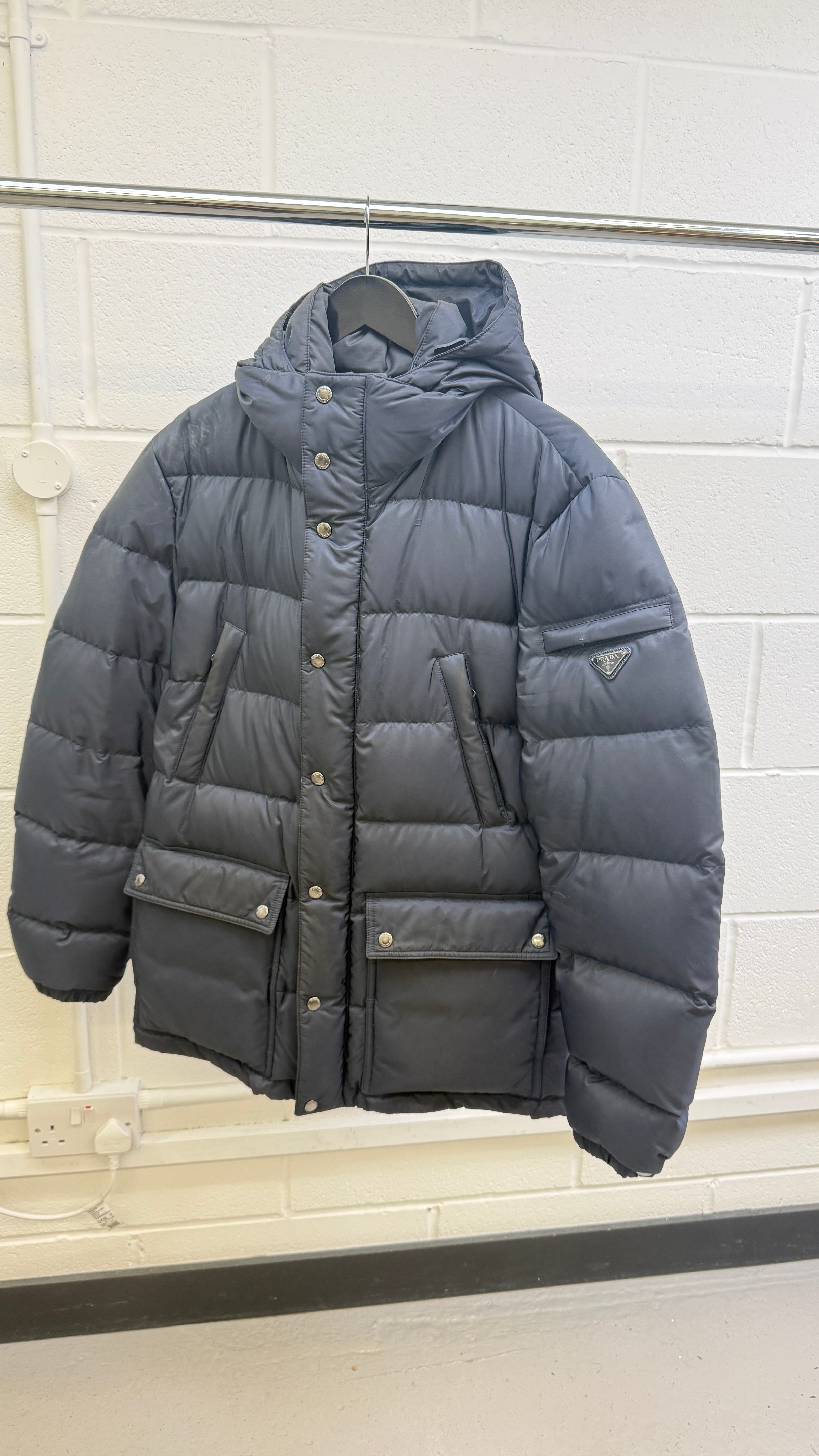 Men's Plaque Logo Down Jacket Navy Size IT 50 / L