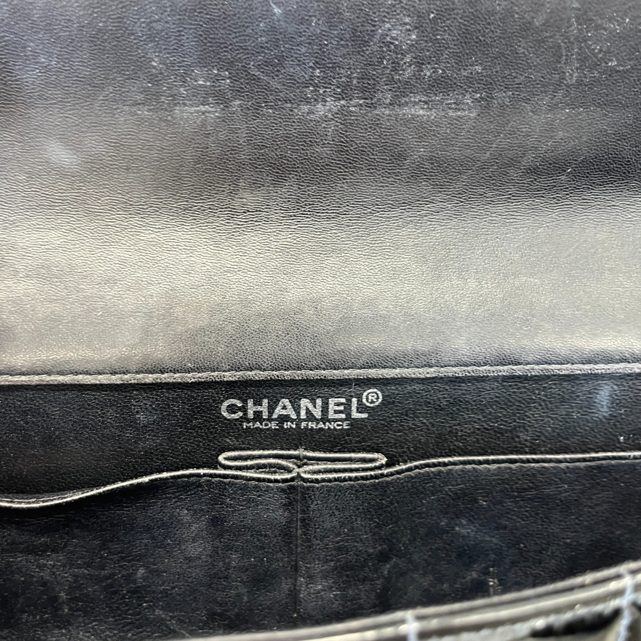 Women's Chocolate Bar Single Flap Bag Black