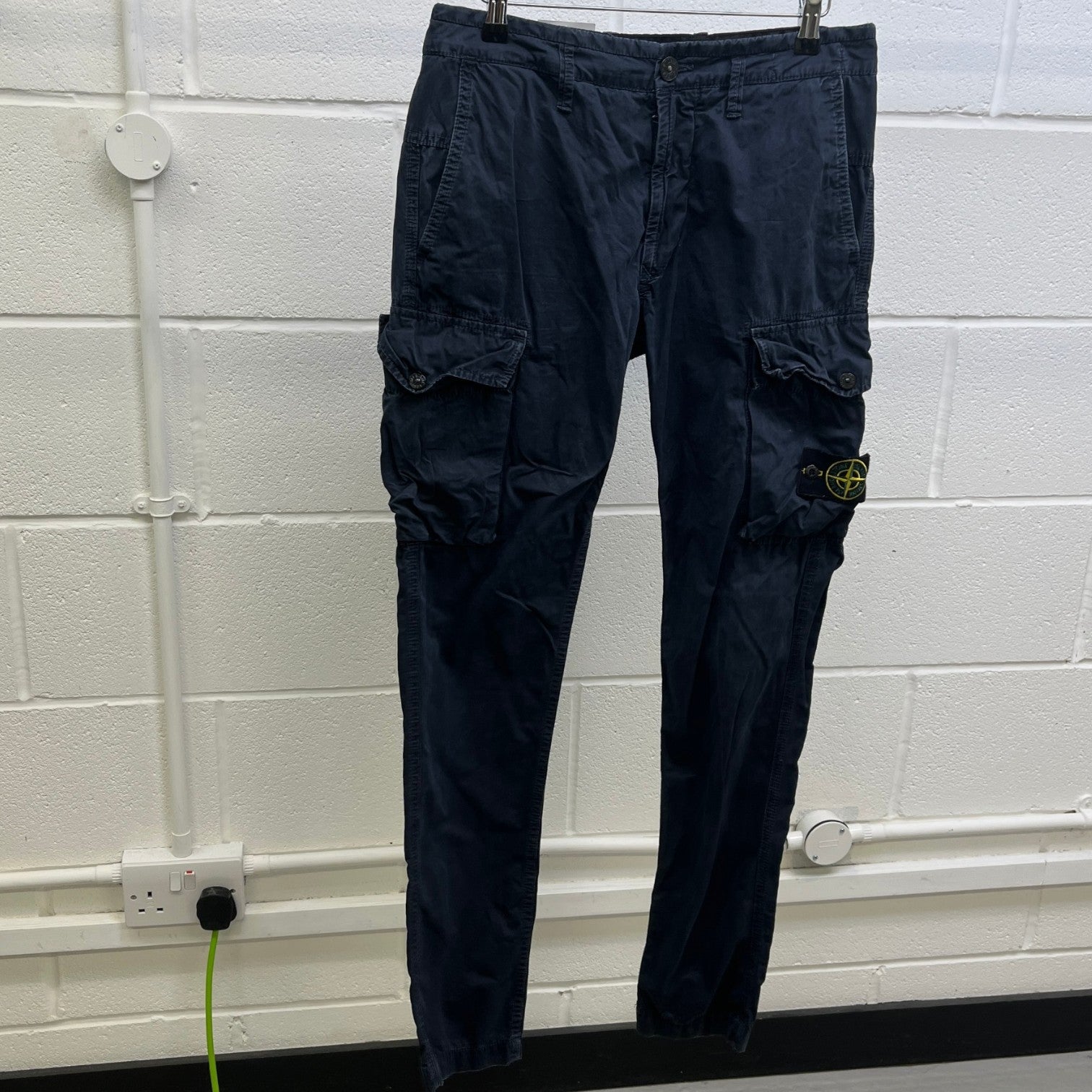 Men's Applique Logo Cargos Navy Size Waist 29"