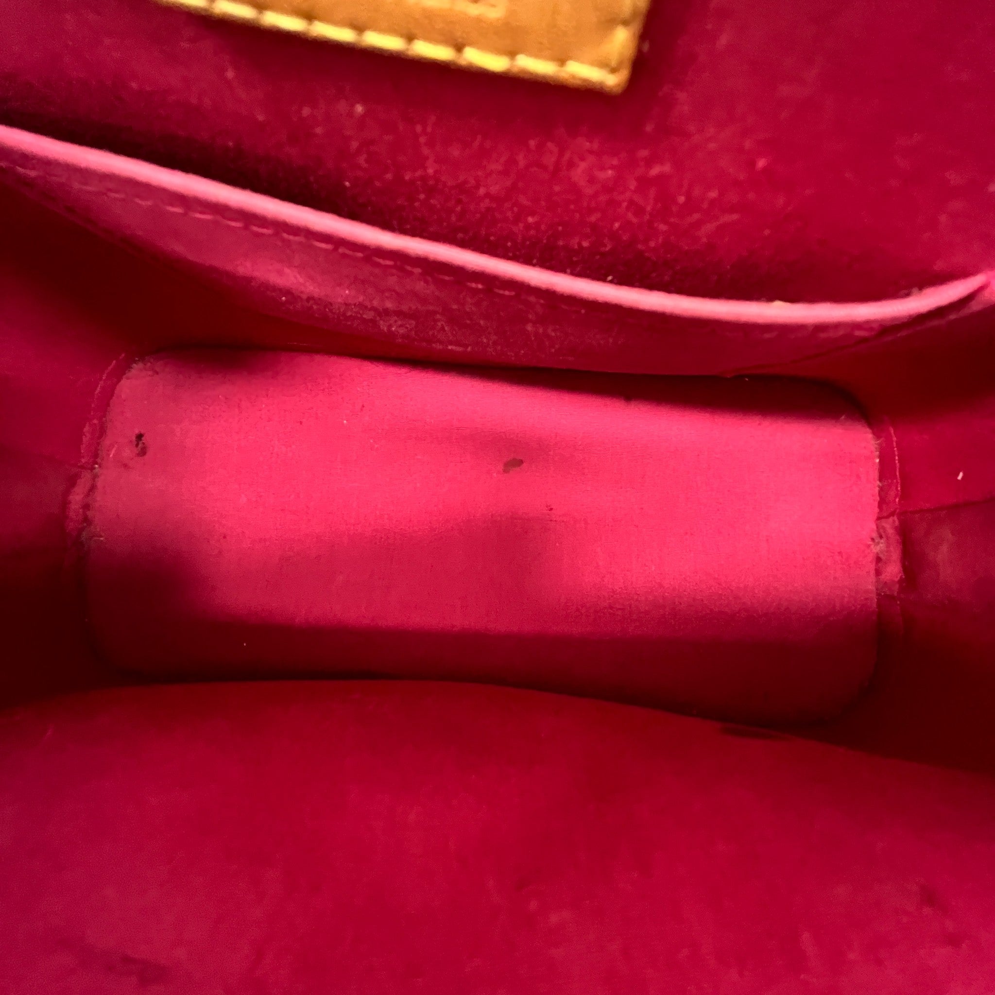 Women's Vernis Leather Alma Bb Bag Red