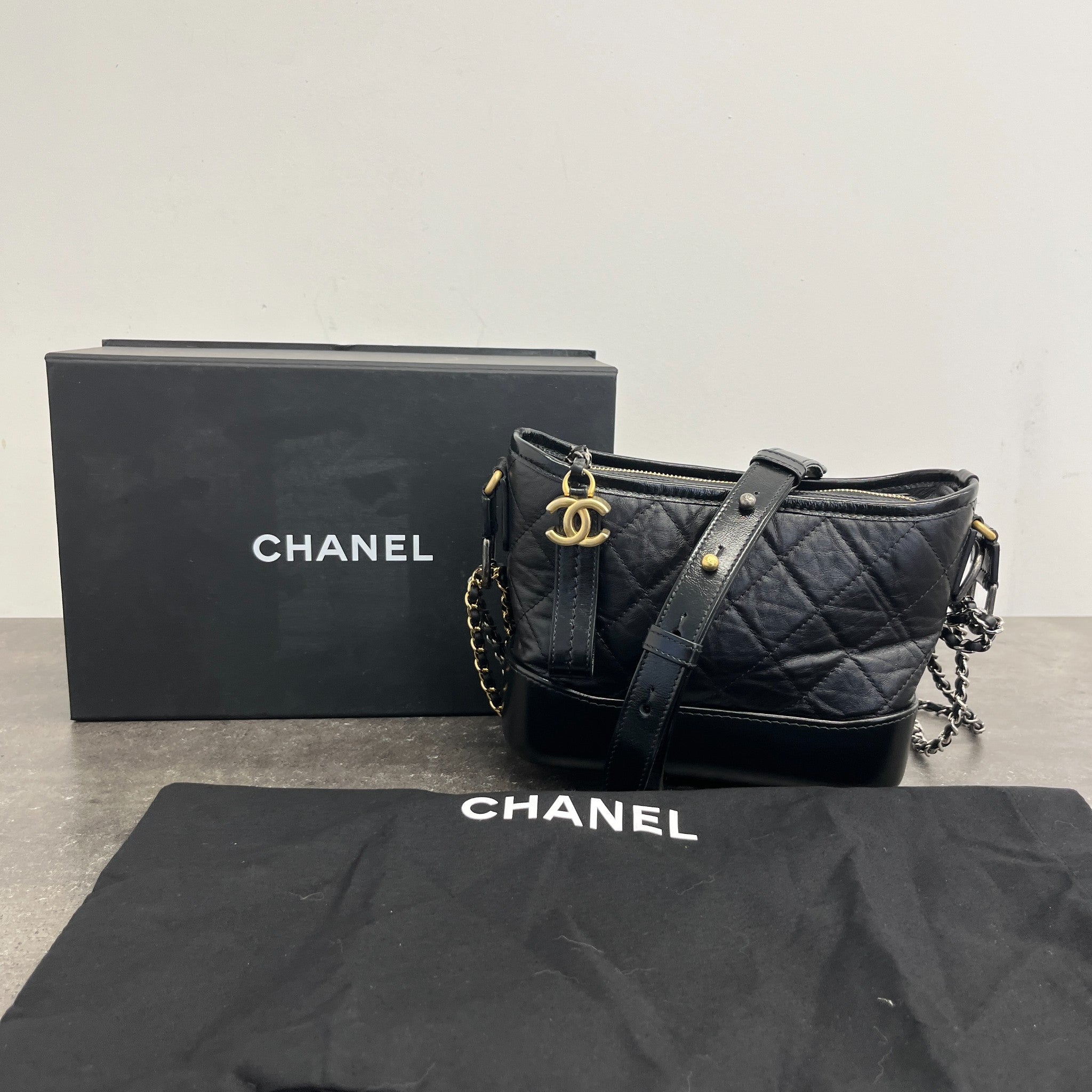 Women's Gabrielle Small Lambskin Bag Black