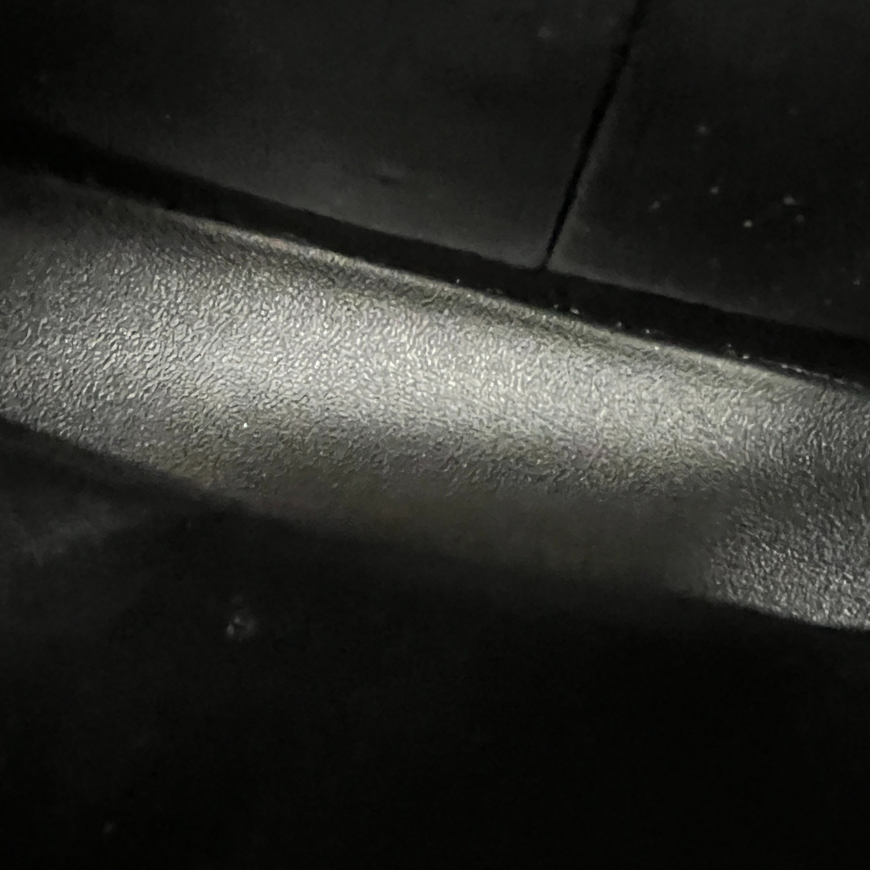 Women's Chevron Classic Flap Medium Lambskin Handbag Black