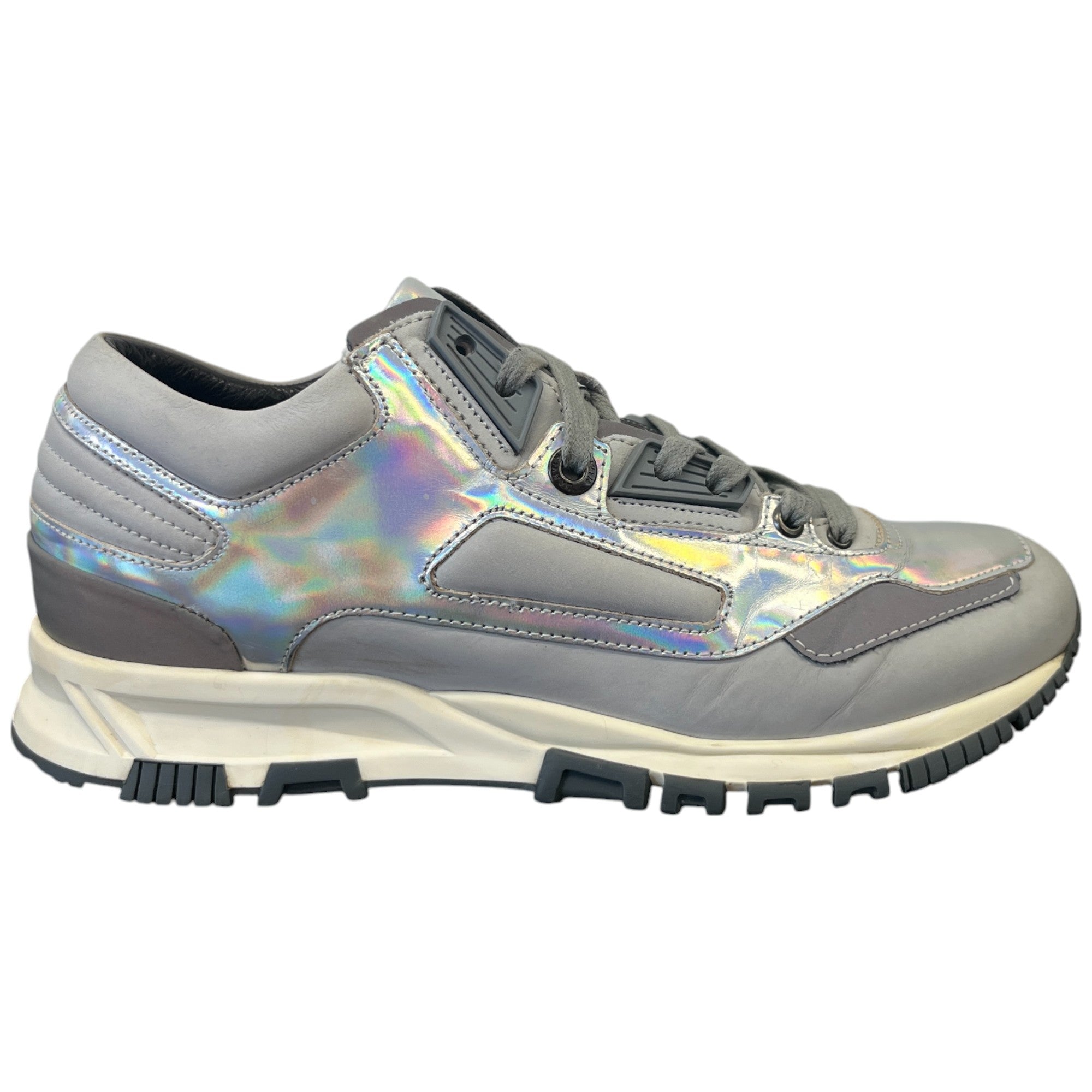 Men's High Frequency Holographic Low Trainers Grey Size EU 39 / UK 5