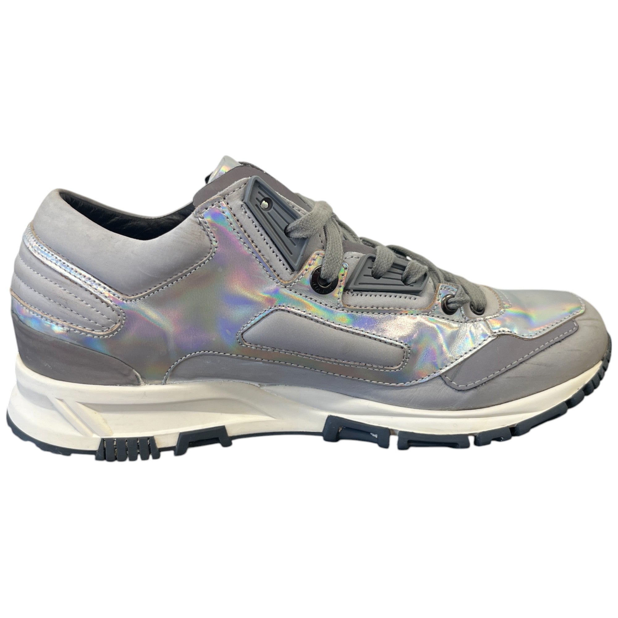Men's High Frequency Holographic Low Trainers Grey Size EU 39 / UK 5
