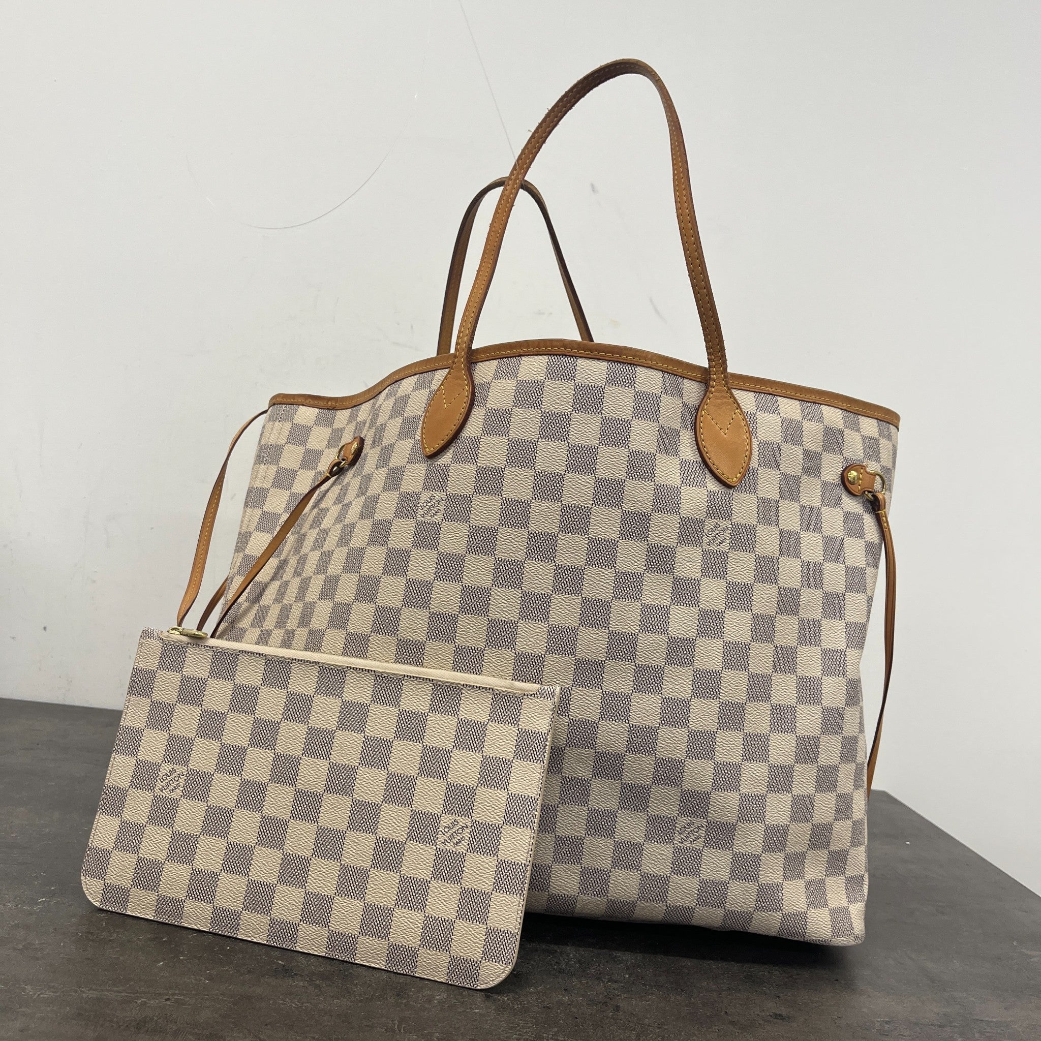 Women's Damier Azur Neverfull Gm Handbag White