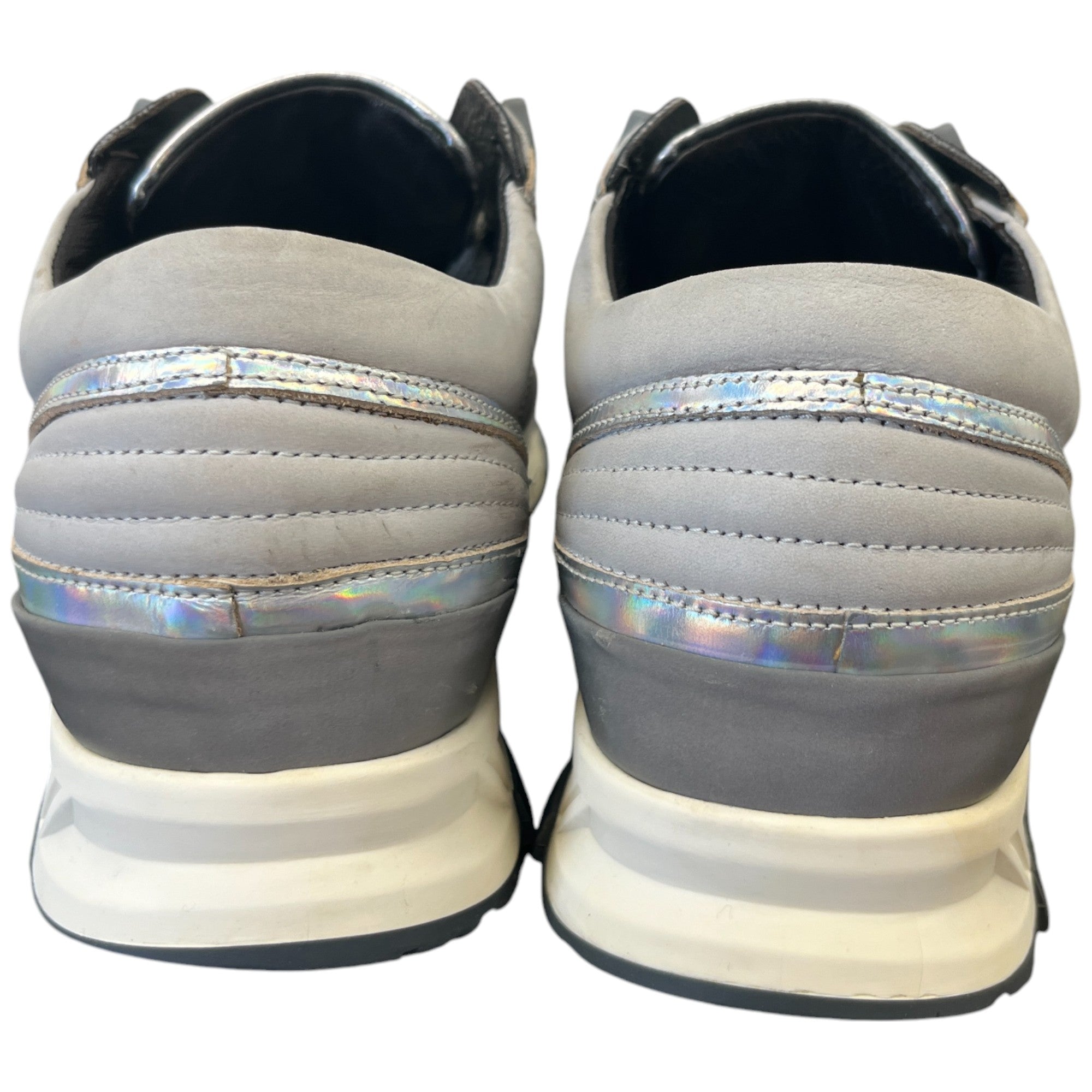 Men's High Frequency Holographic Low Trainers Grey Size EU 39 / UK 5