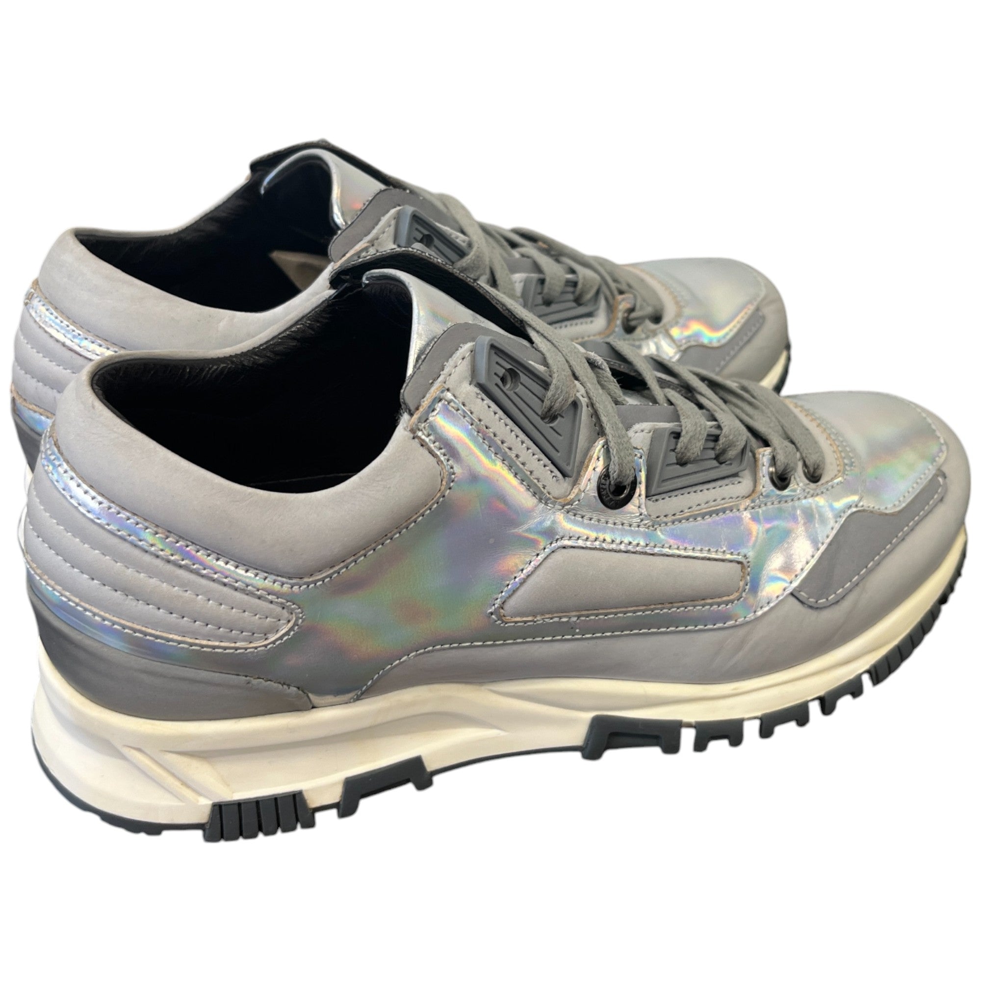 Men's High Frequency Holographic Low Trainers Grey Size EU 39 / UK 5