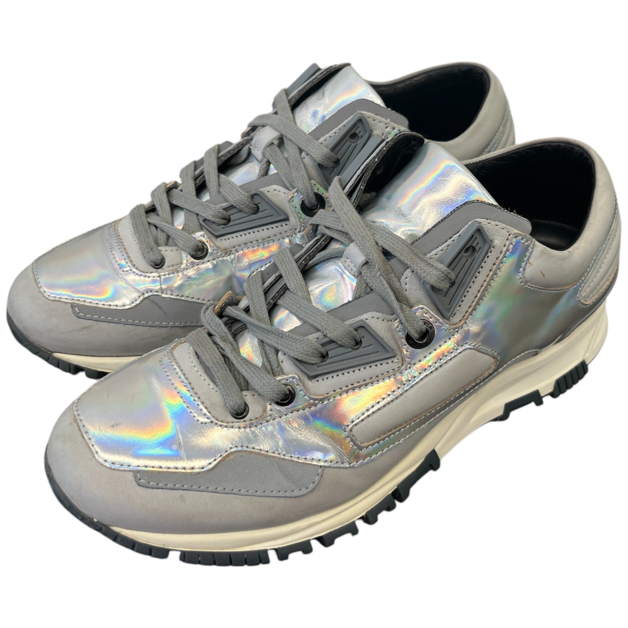 Men's High Frequency Holographic Low Trainers Grey Size EU 39 / UK 5