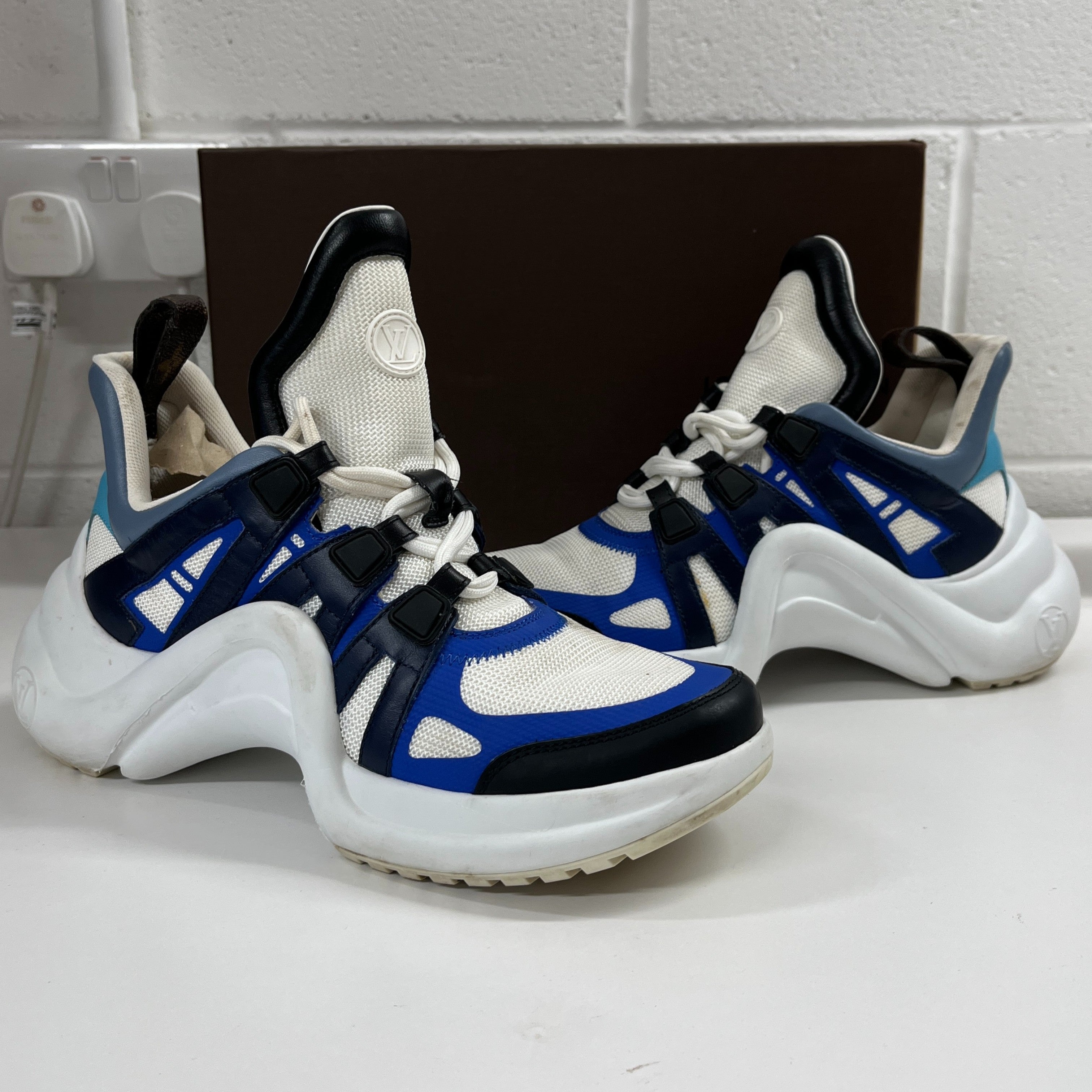 Women's Archlight Low Trainers White Size EU 39 / UK 6