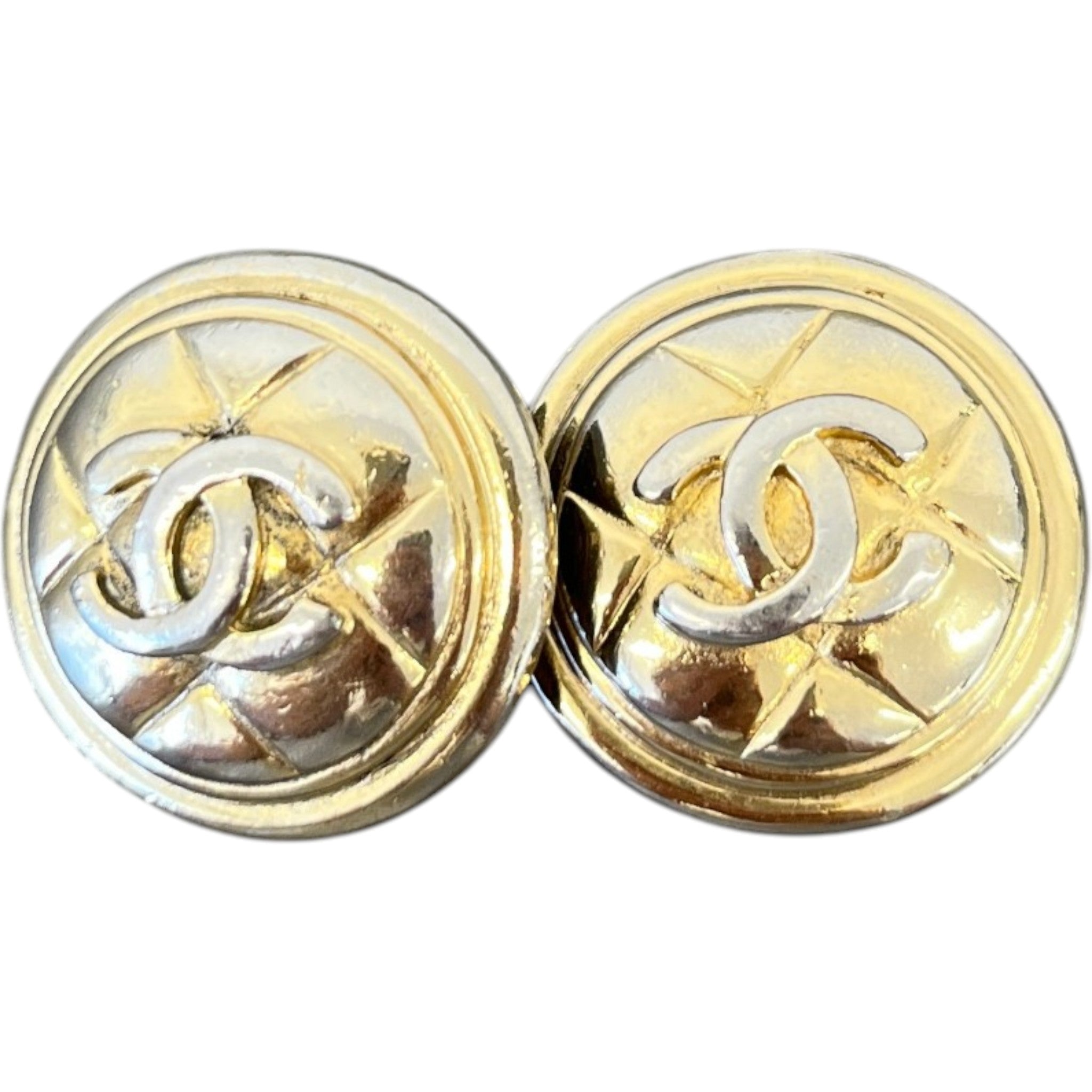 Women's Clip On Cc Logo Button Earrings Gold