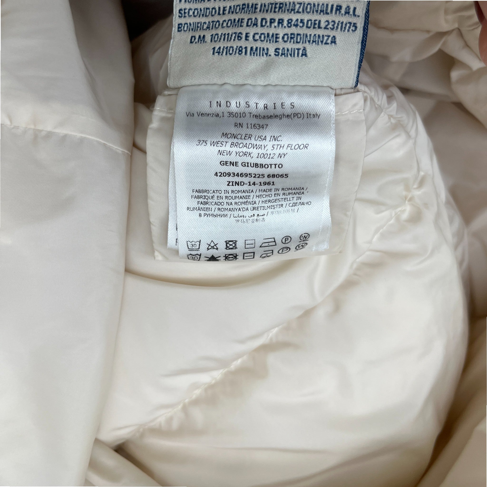 Women's Gene Down Jacket White Size 2 / UK 12