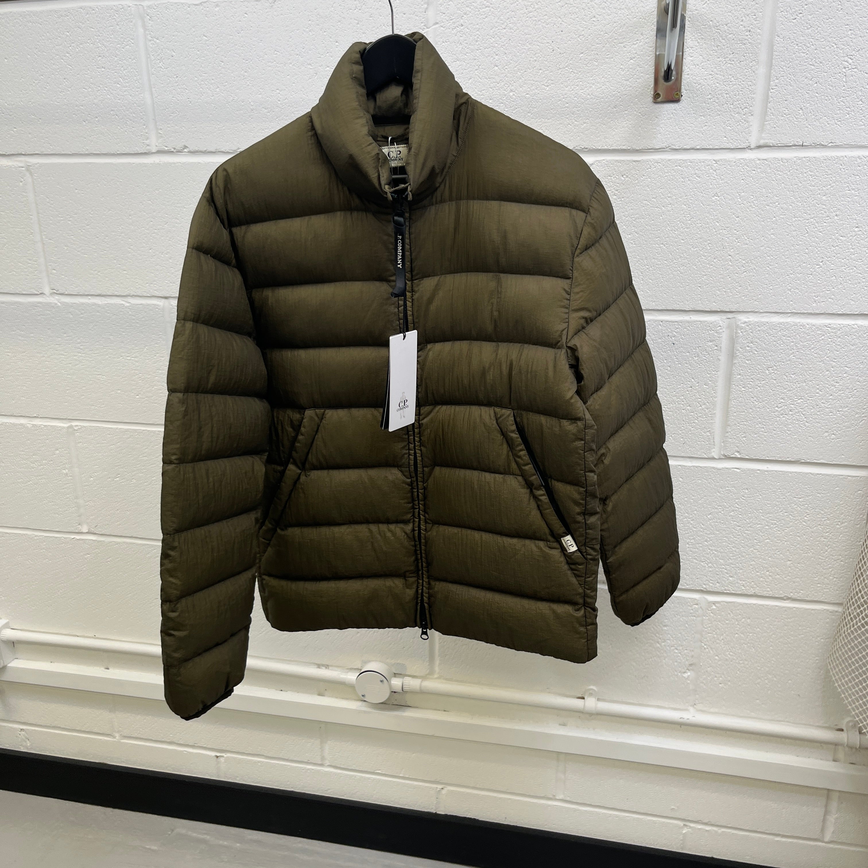 Men's Embroidered Logo Shell Down Jacket Khaki Size IT 46 / S