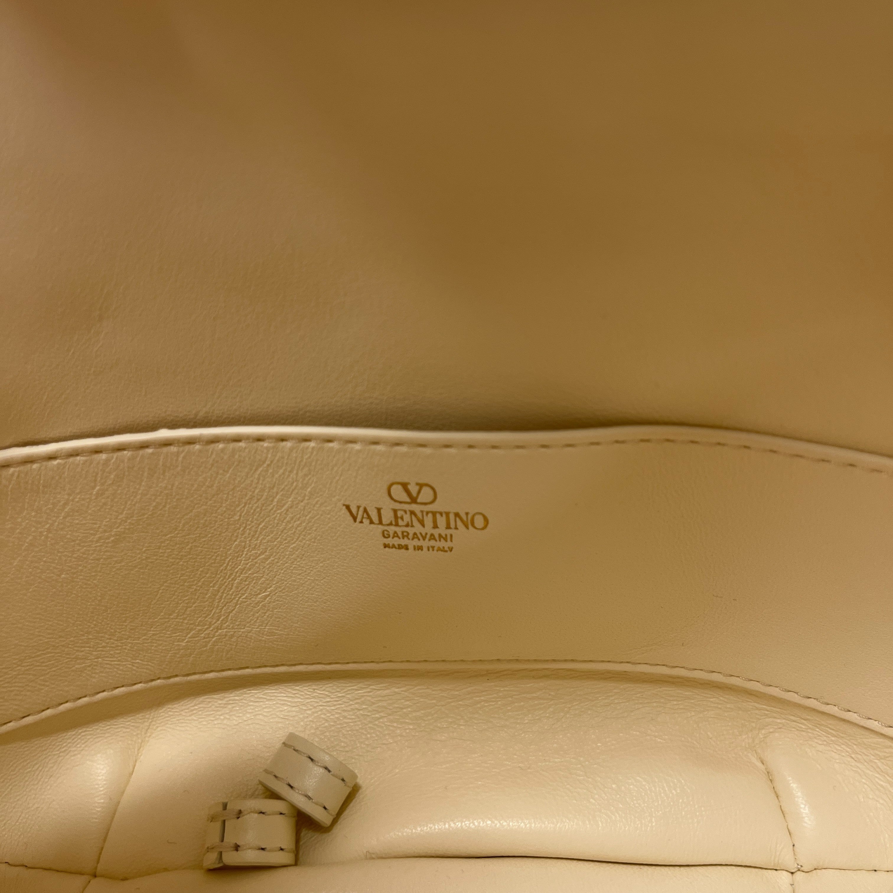 Women's 2010S Rockstud Spike Shoulder Bag White