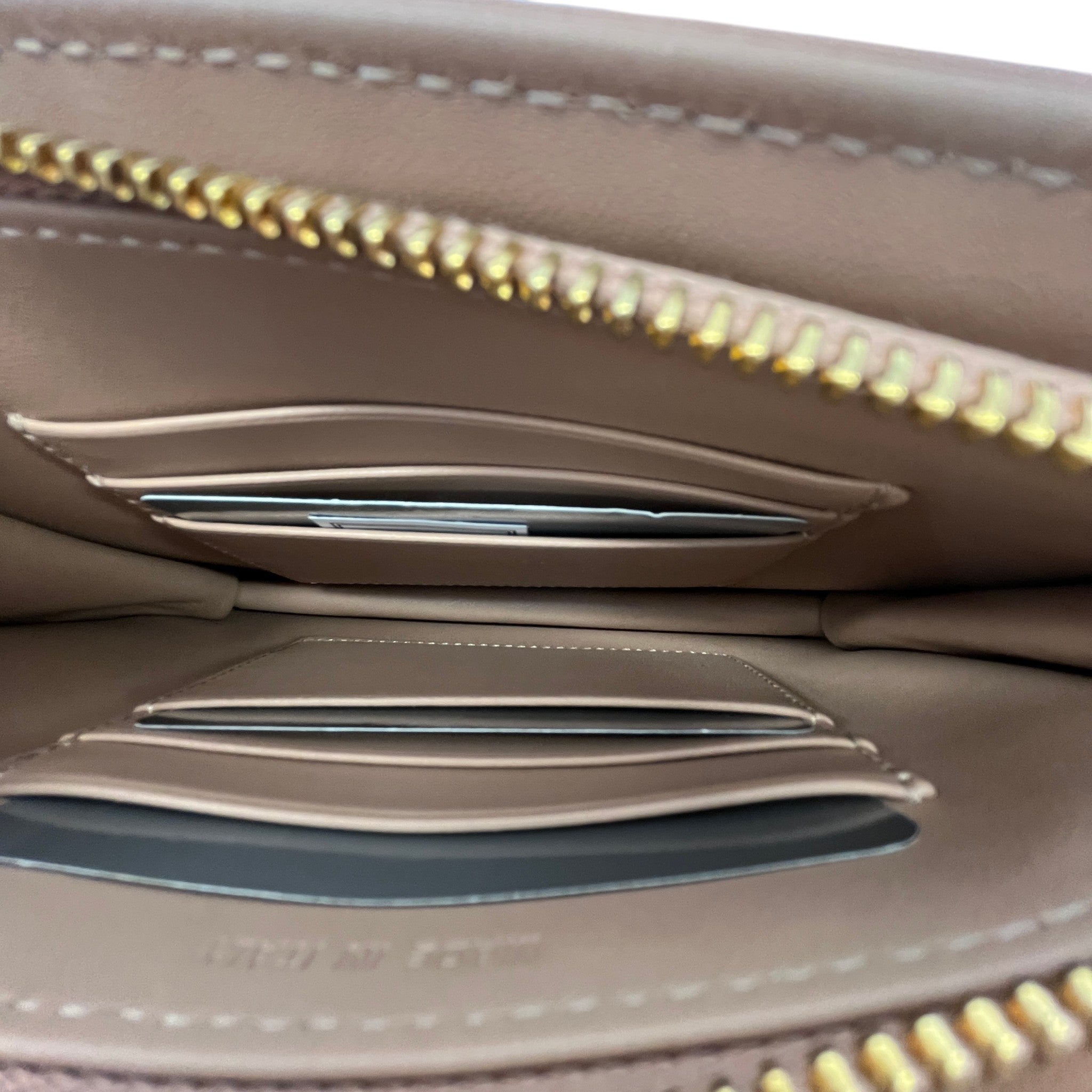 Women's Caro Every Pouch Pink