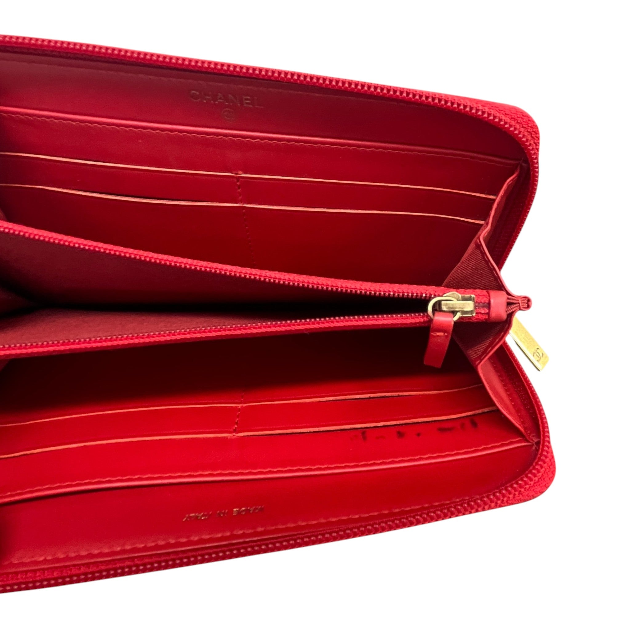 Women's Timeless Cc Zip Around Wallet Red