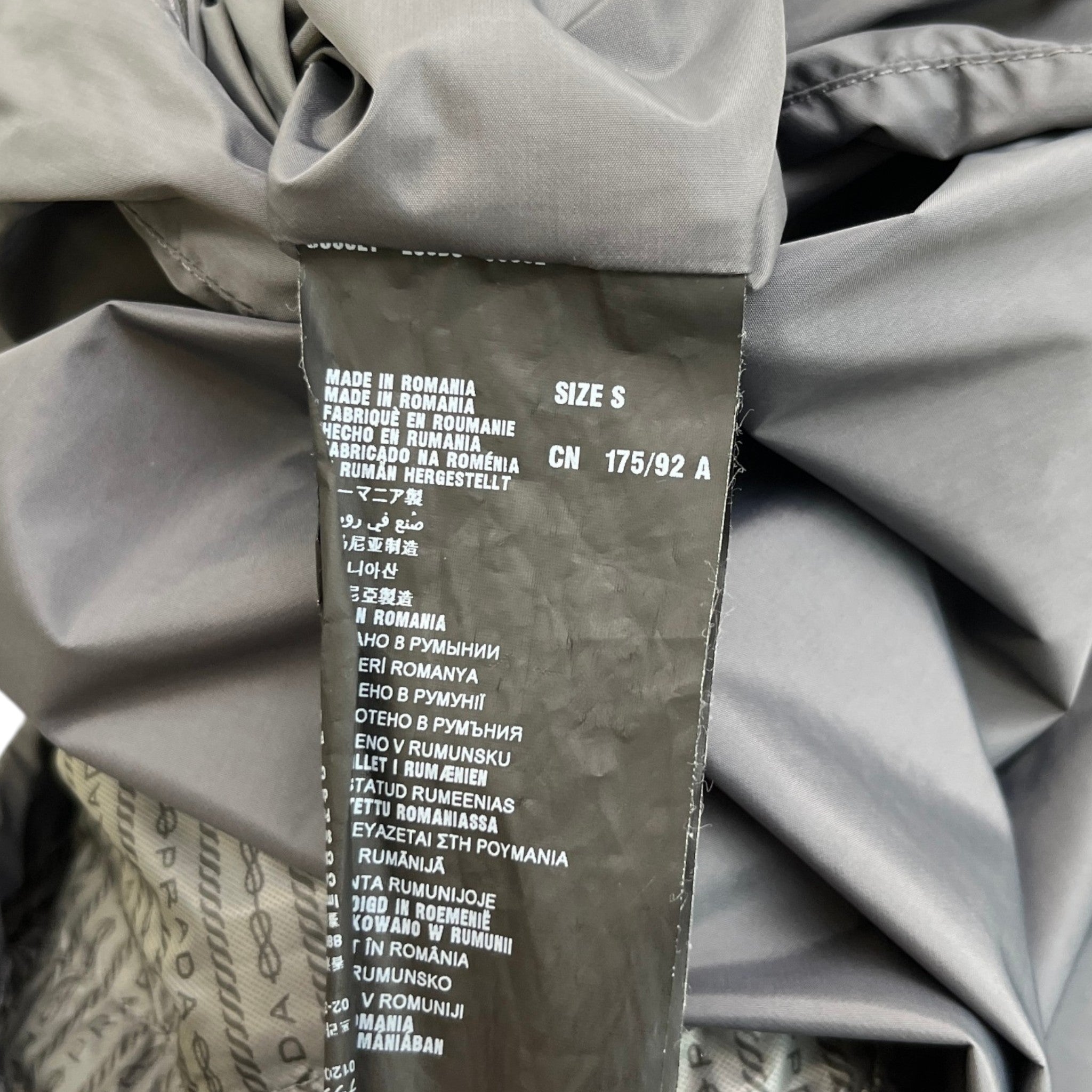 Men's Plaque Logo Windbreaker Grey Size S