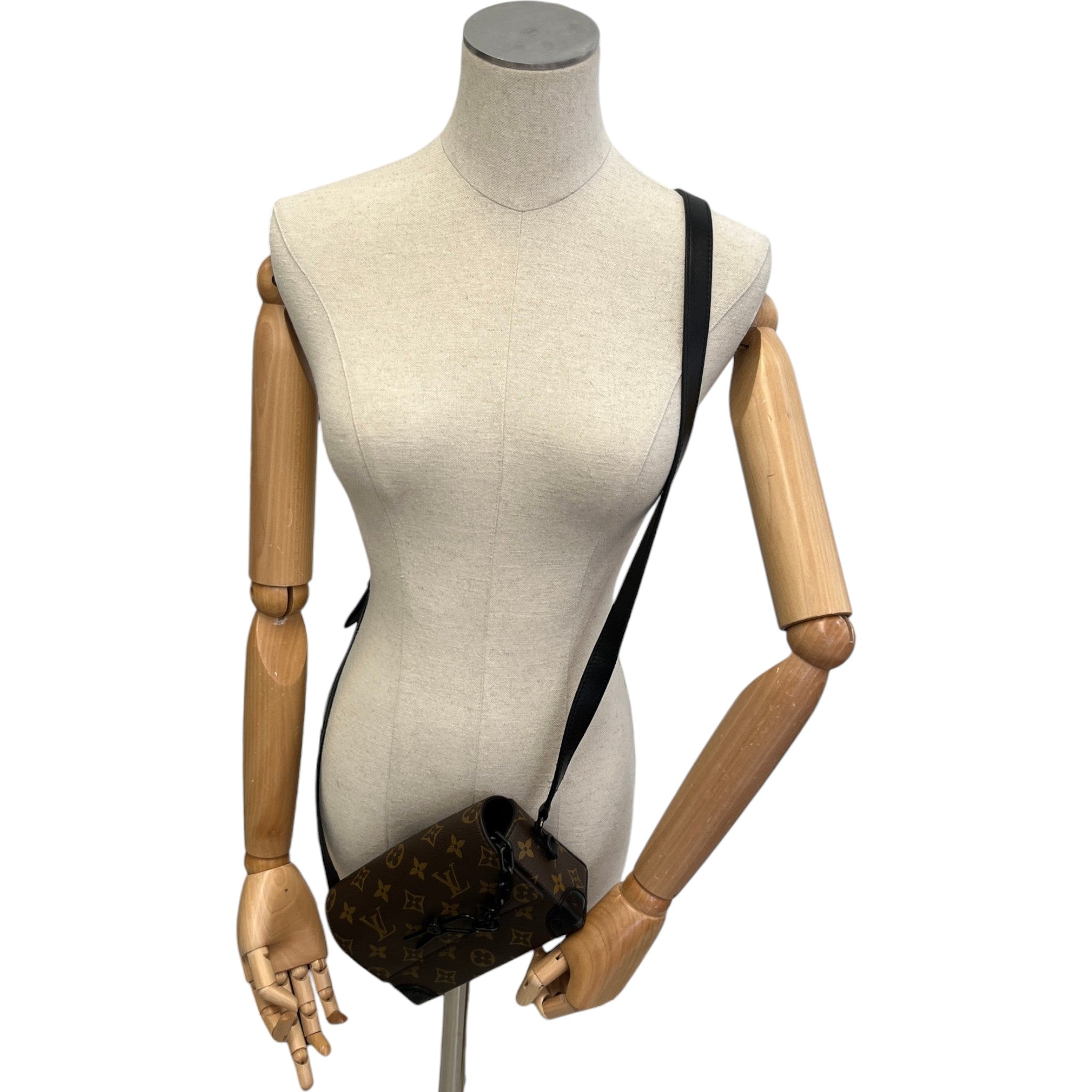 Men's Monogram Eclipse Steamer Wearable Bag Black