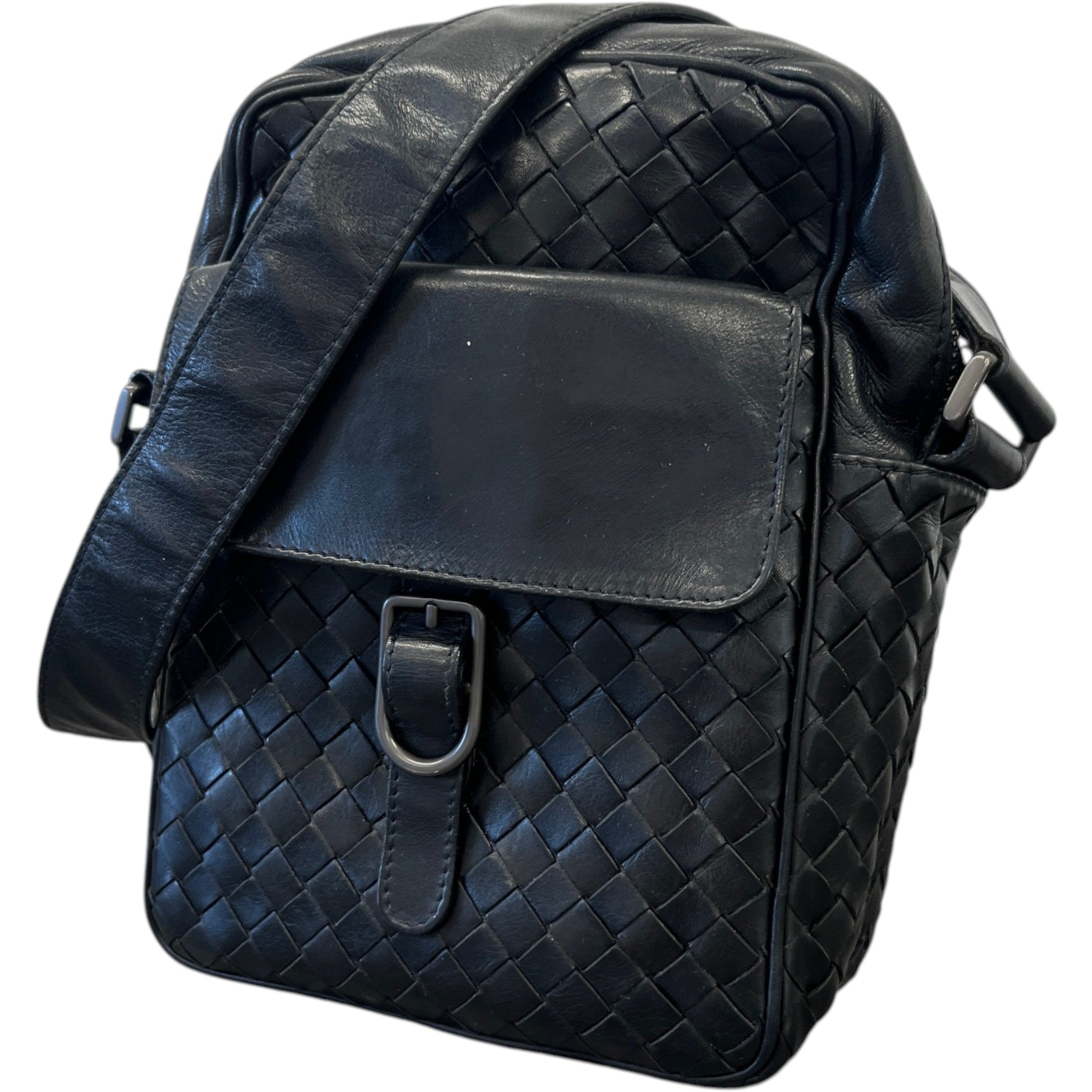 Men's Intrecciato Messenger Bag Black