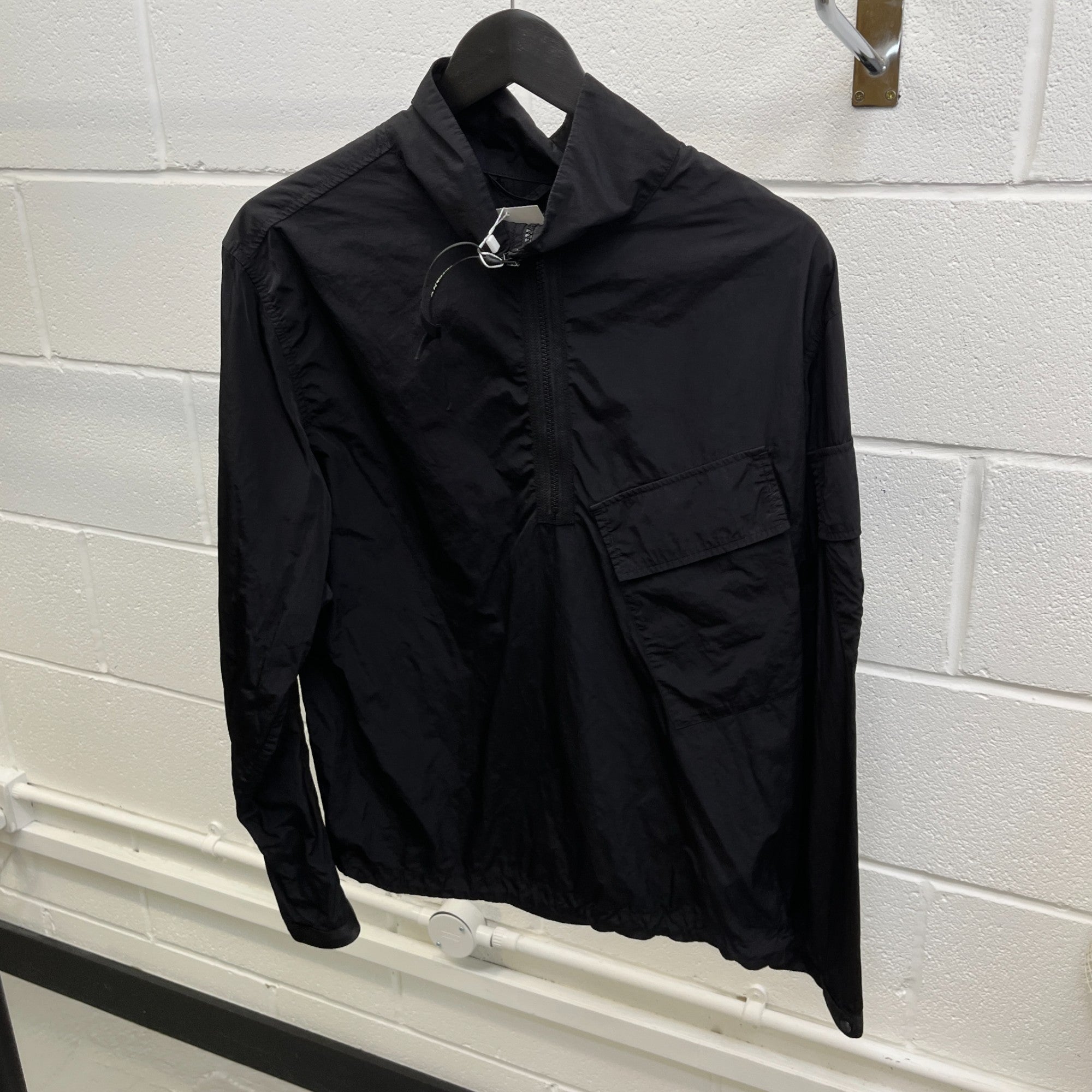 Men's Lens Logo Windbreaker Black Size S