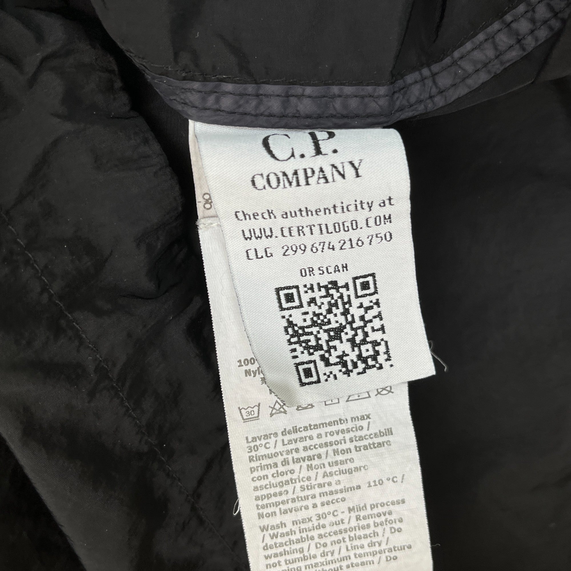 Men's Lens Logo Windbreaker Black Size S