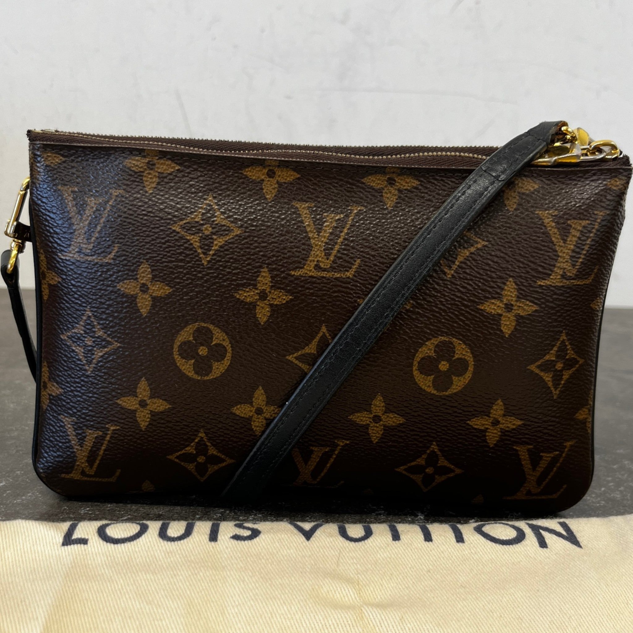 Women's Monogram Giant Double Zip Pochette Bag Brown