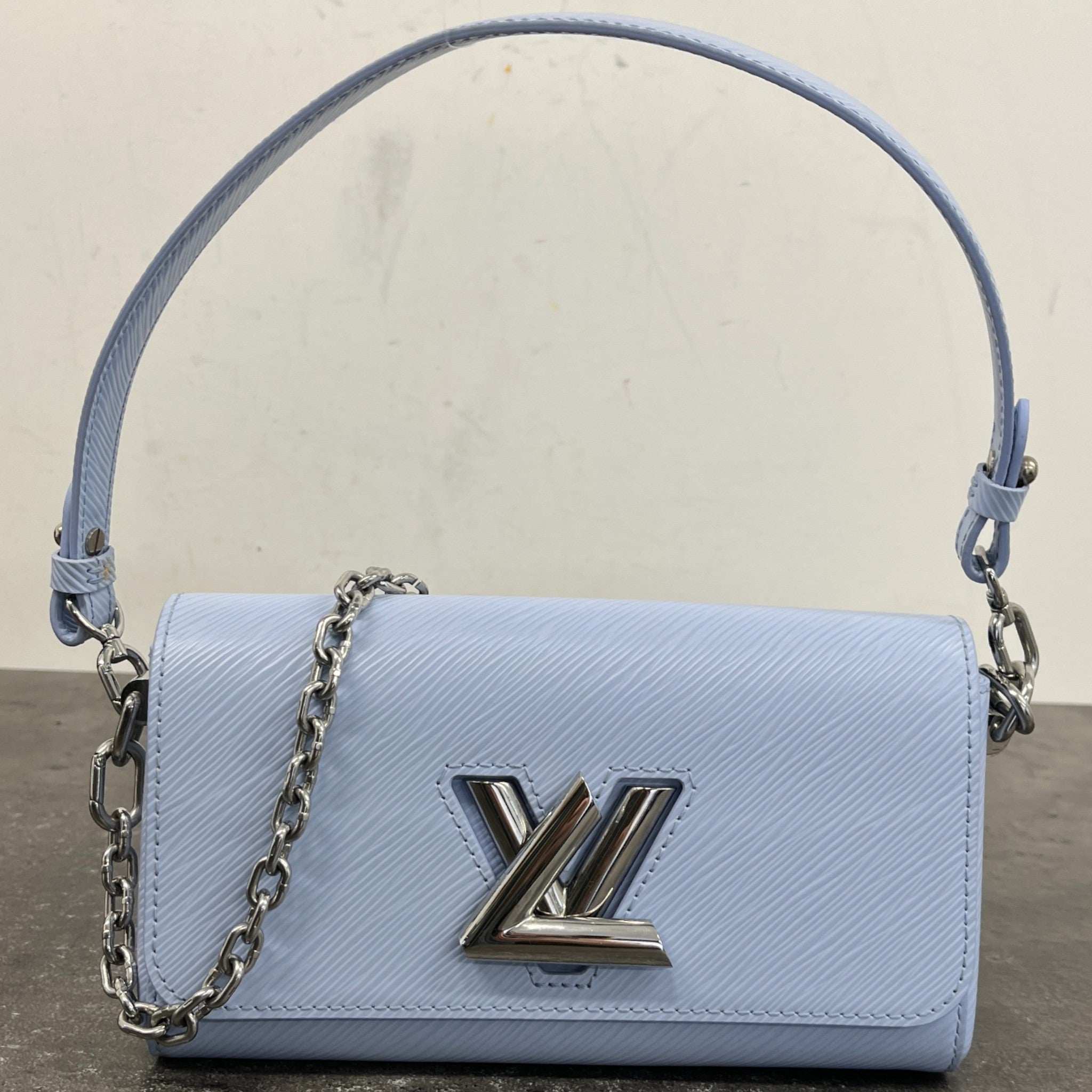 Women's Epi Leather Twist Lock Shoulder Bag Blue