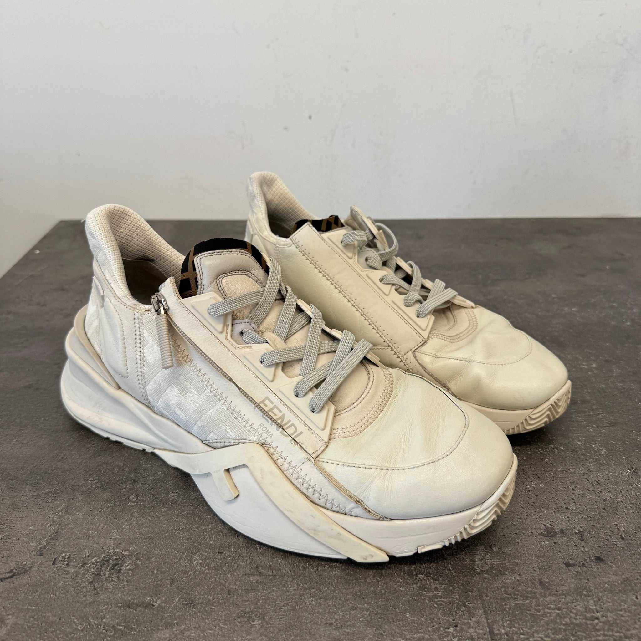Women's Flow Low Trainers White Size EU 41 / UK 8