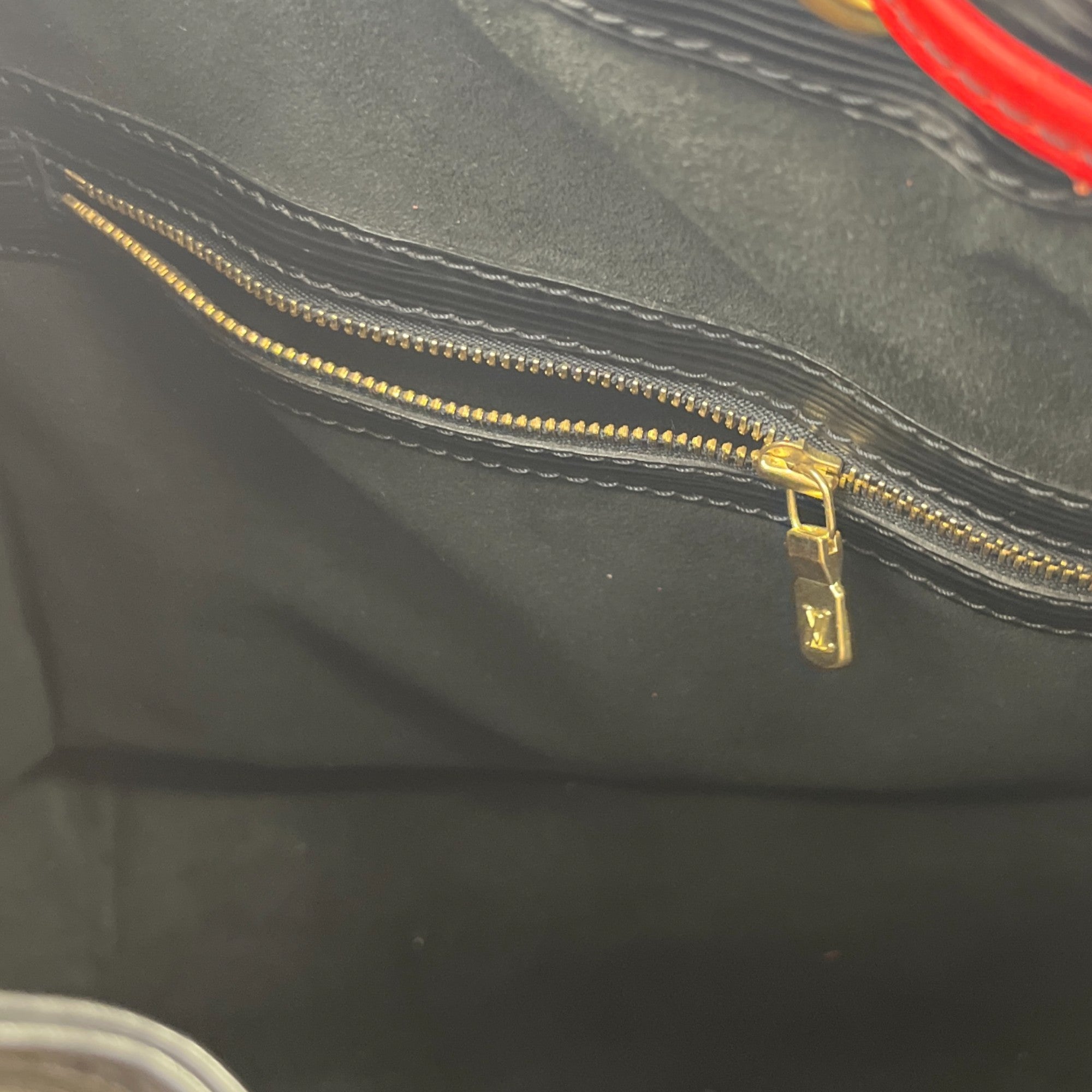 Women's Noe Bicolor Gm Handbag Black