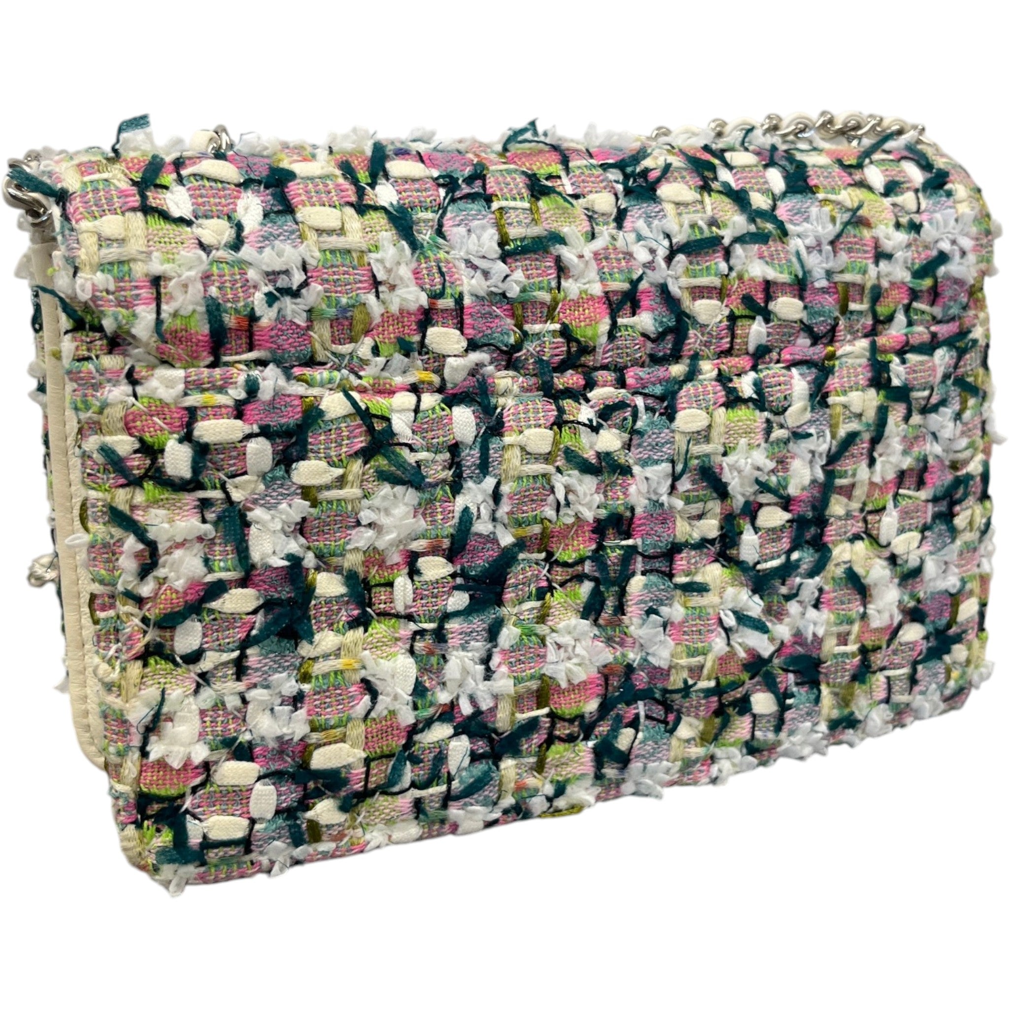 Women's Tweed Beauty Lock Flap Bag White