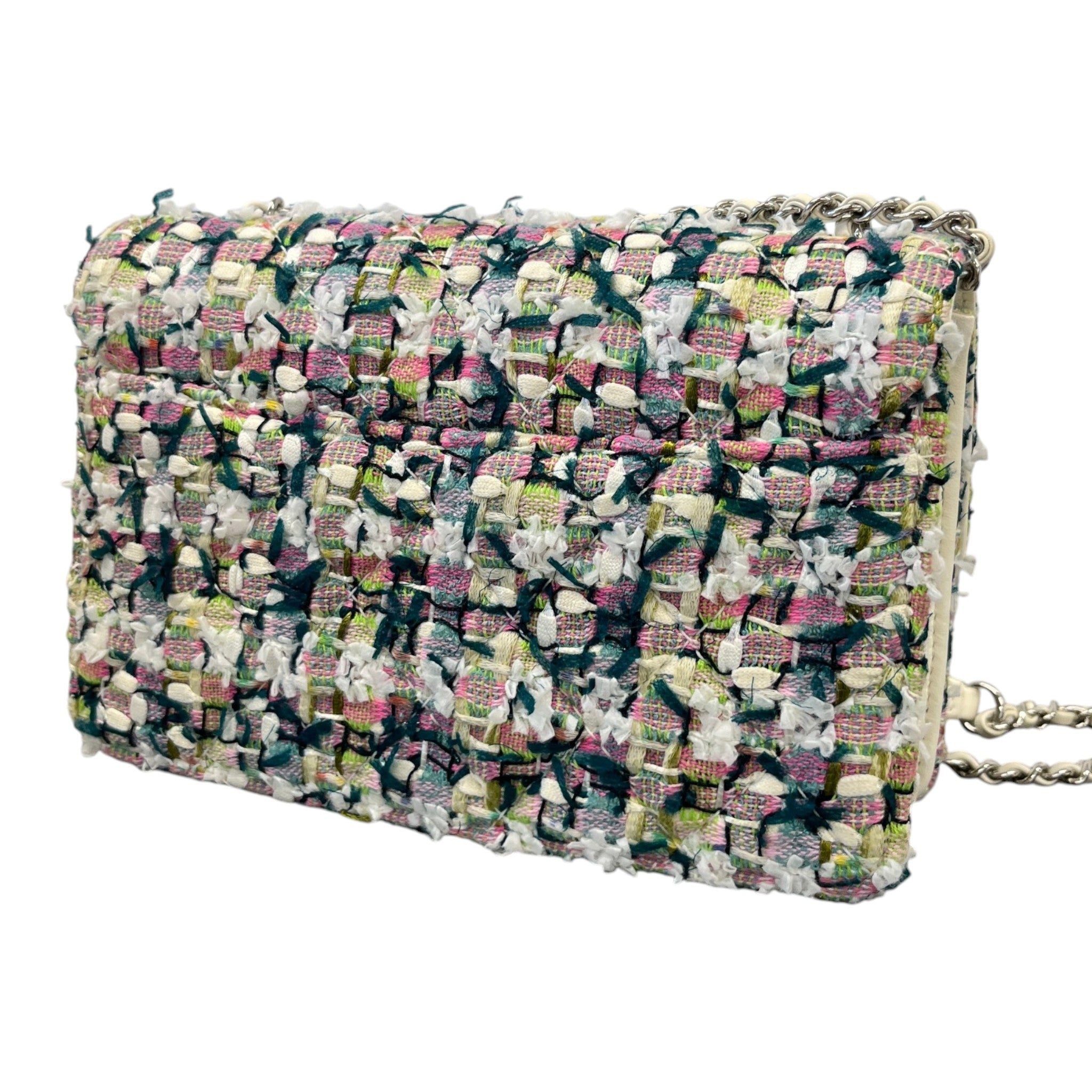Women's Tweed Beauty Lock Flap Bag White