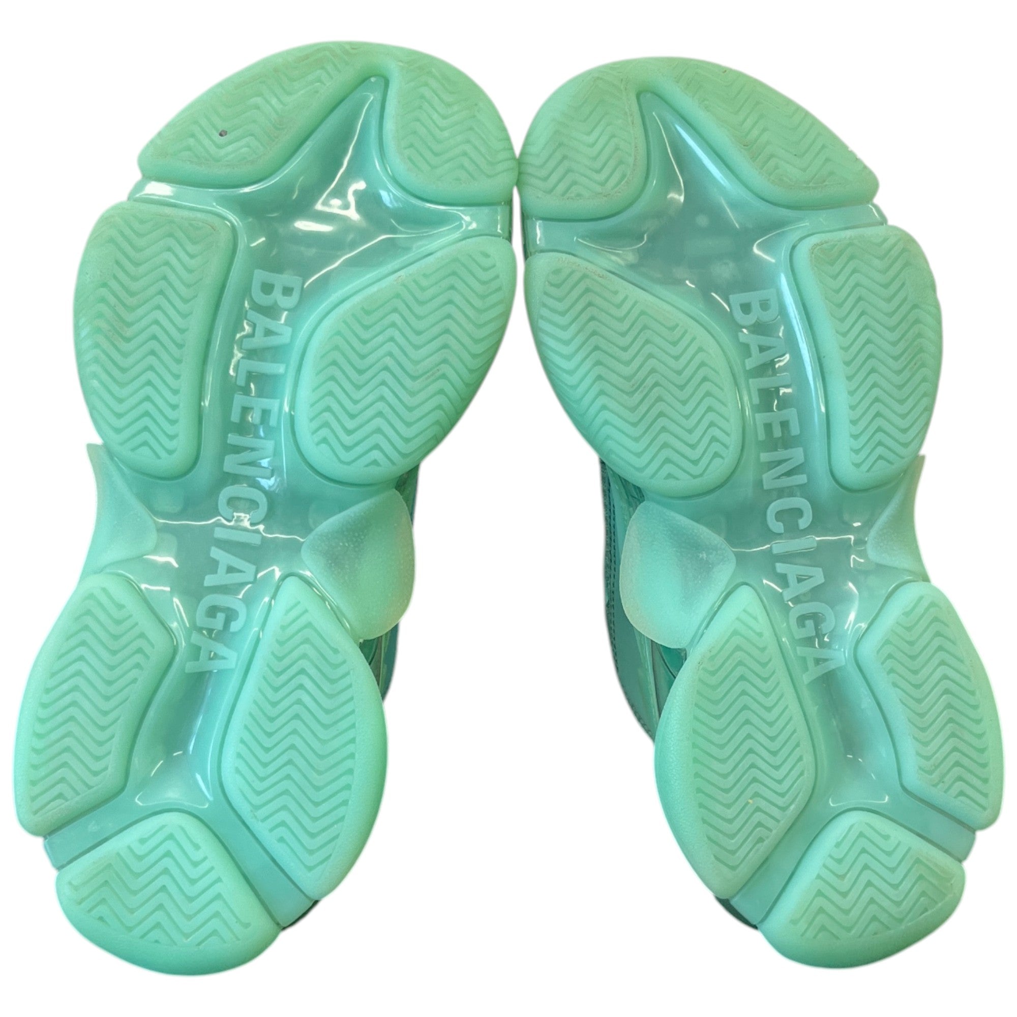 Women's Triple S Low Trainers Green Size EU 36 / UK 3