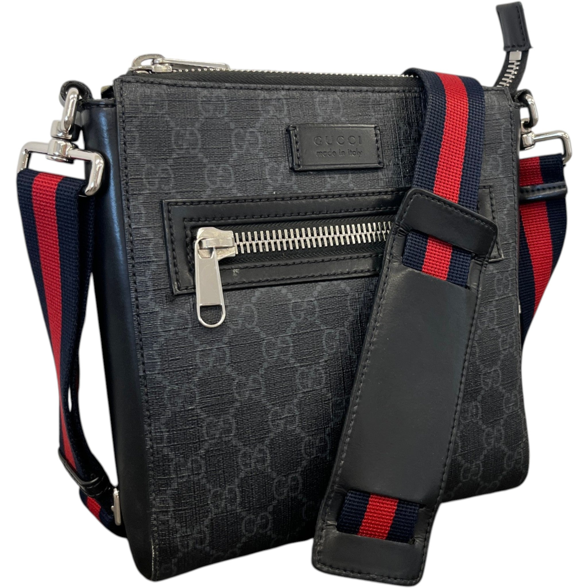 Men's Gg Supreme Messenger Bag Black