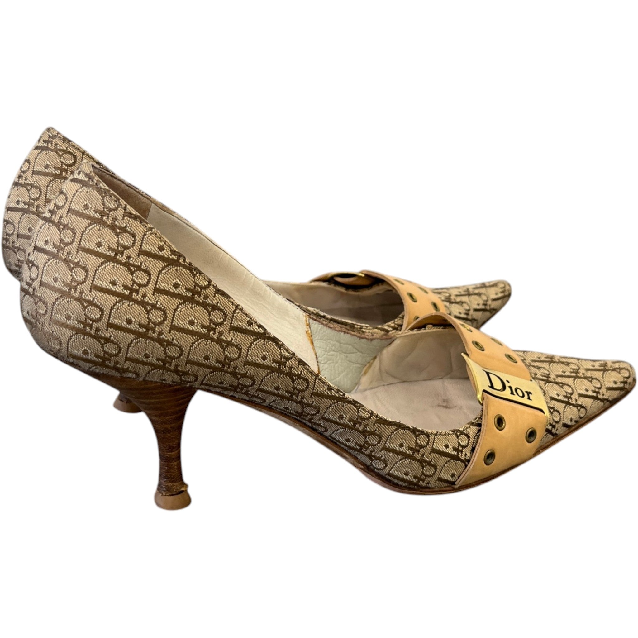 Women's Buckle Detail Kittern Heels Beige Size EU 37.5 / UK 4.5