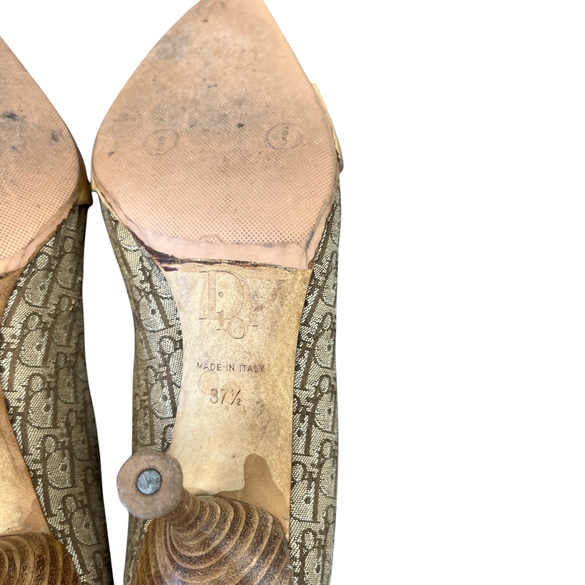 Women's Buckle Detail Kittern Heels Beige Size EU 37.5 / UK 4.5