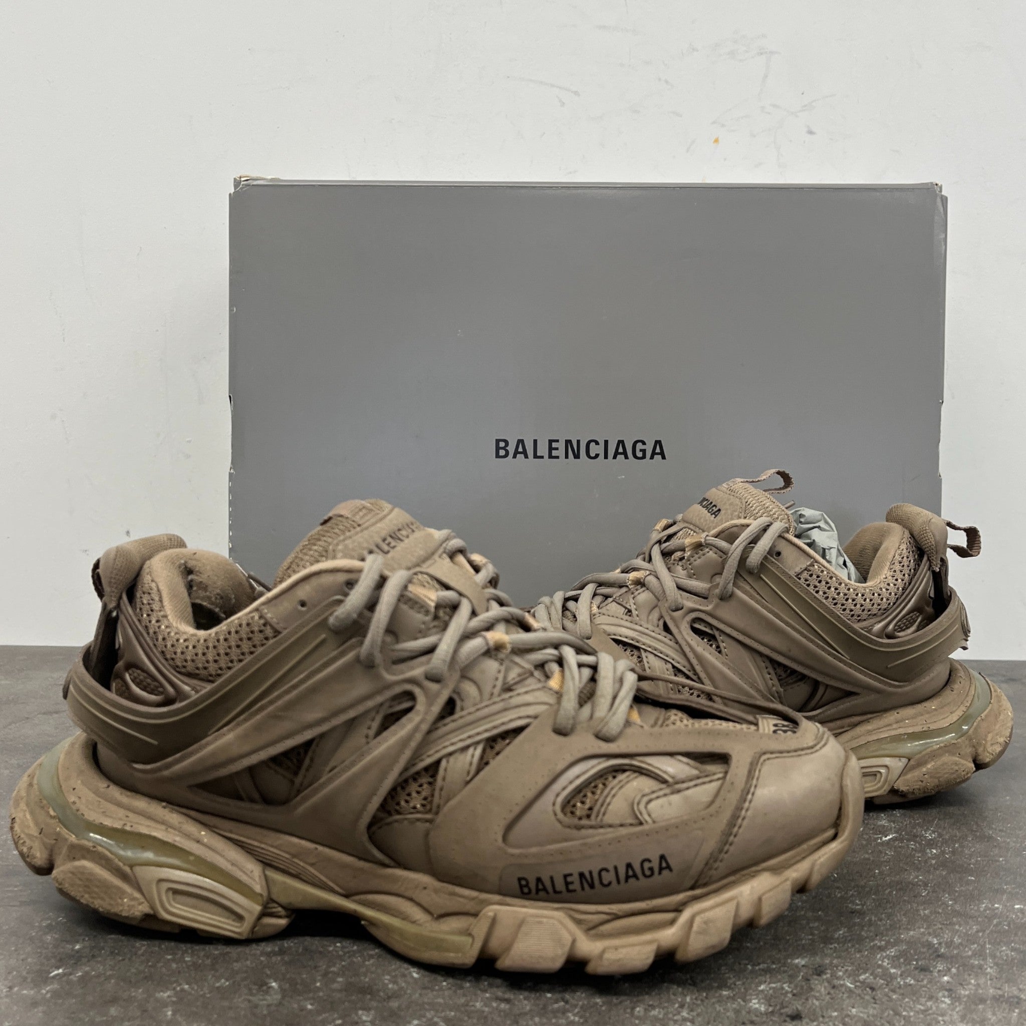 Women's Tracks Low Trainers Brown Size EU 38 / UK 5