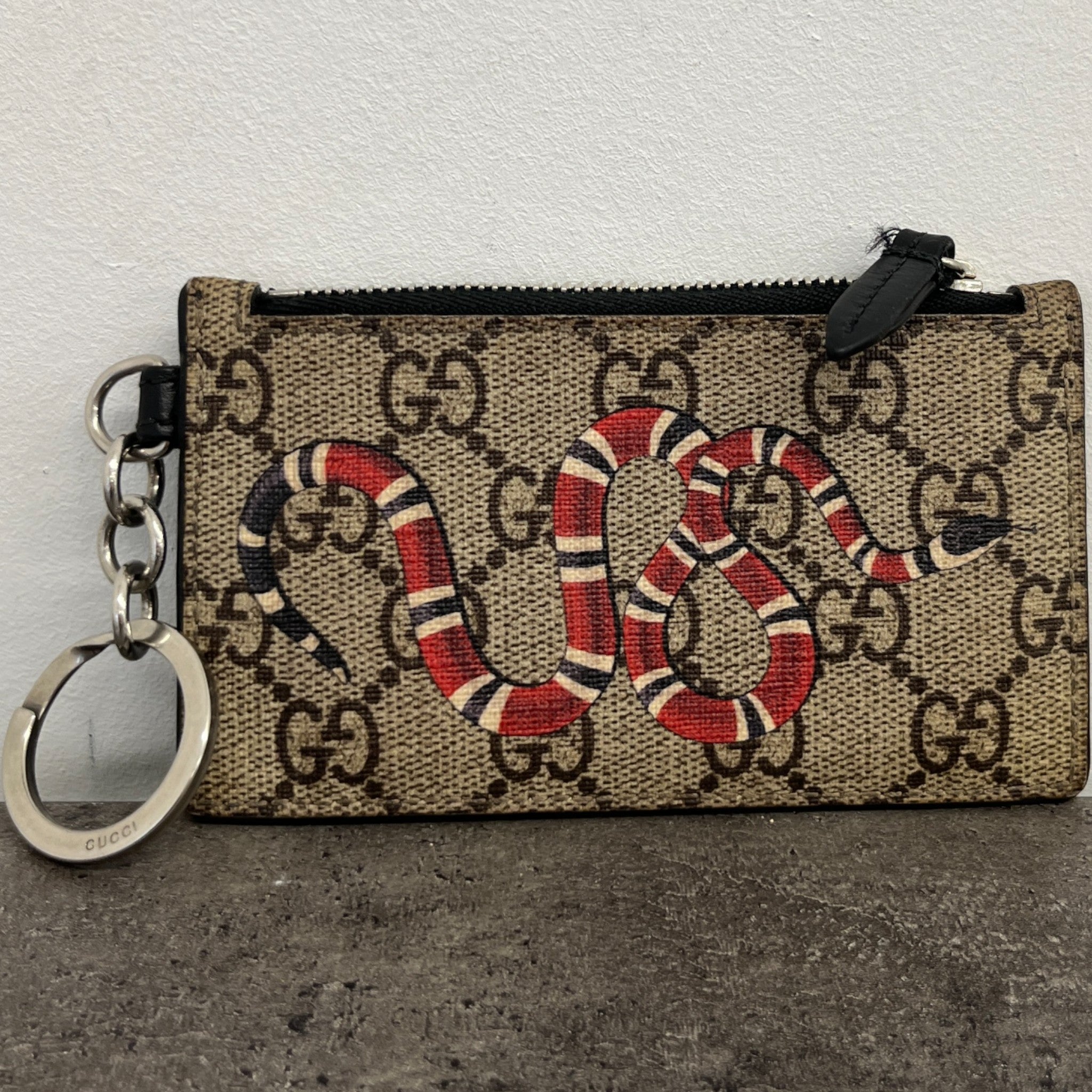 Men's Gg Supreme Kingsnake Lanyard Card Holder Beige