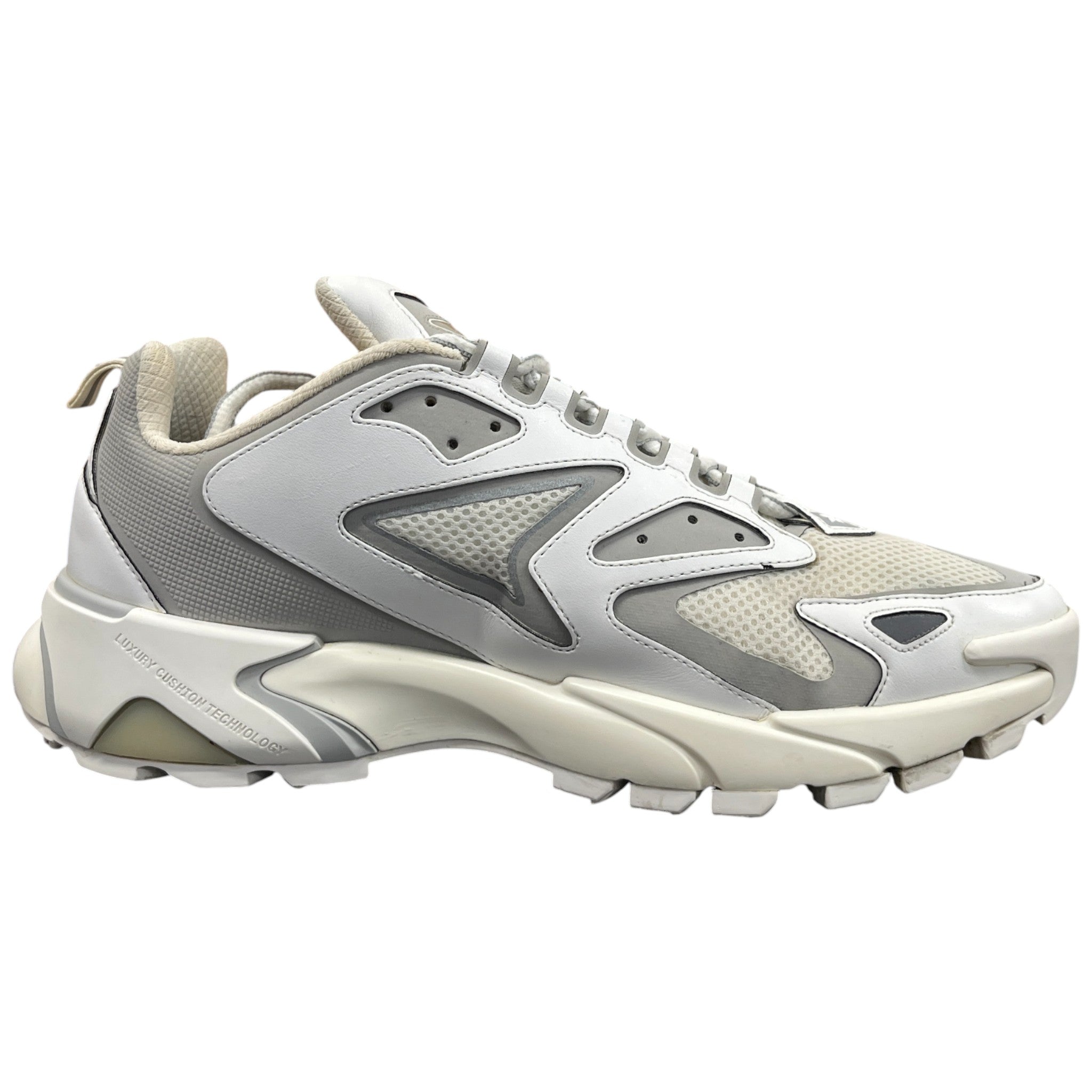 Men's Tatic Low Trainers White Size EU 41 / UK 7