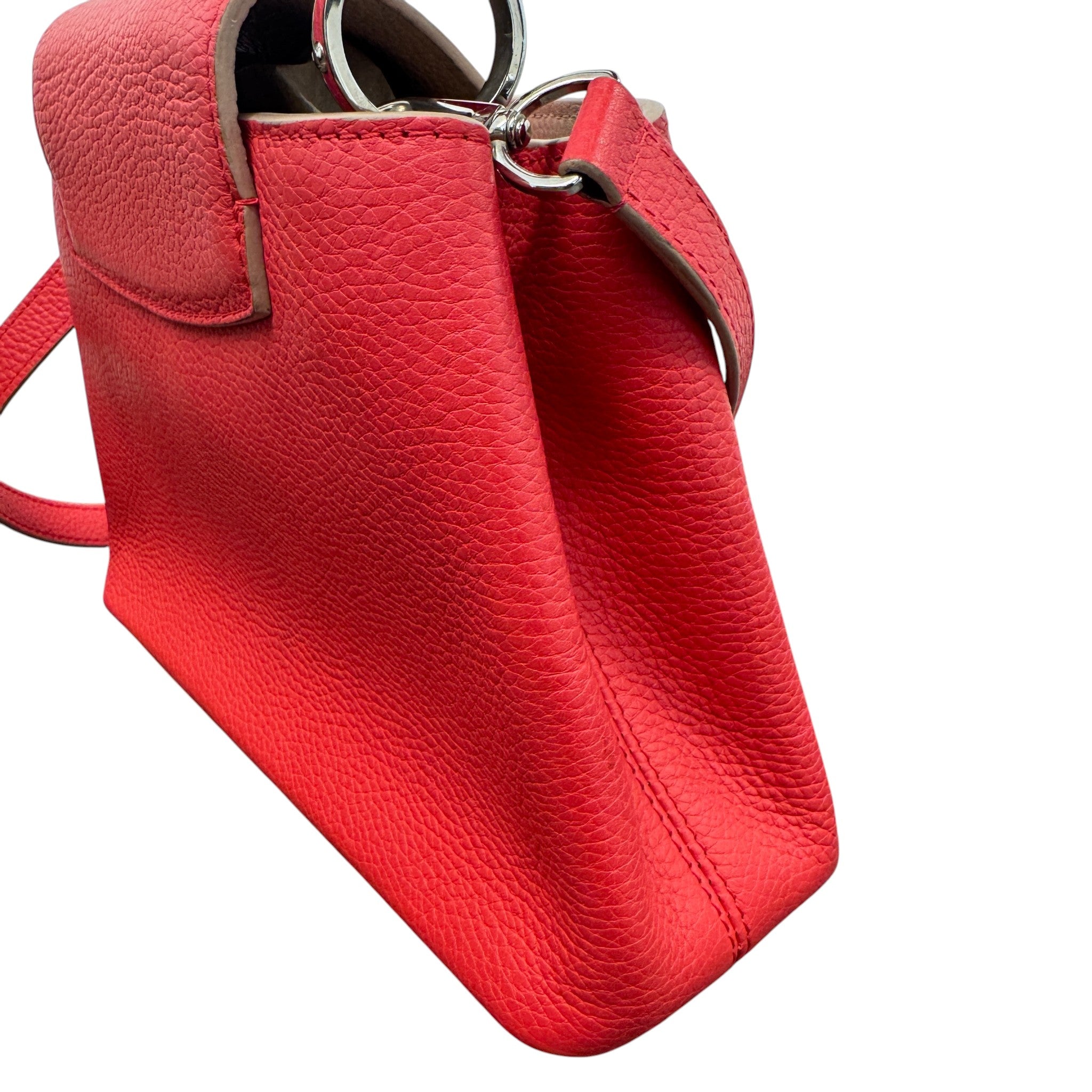 Women's Capucines Bb Taurillon Handbag Red