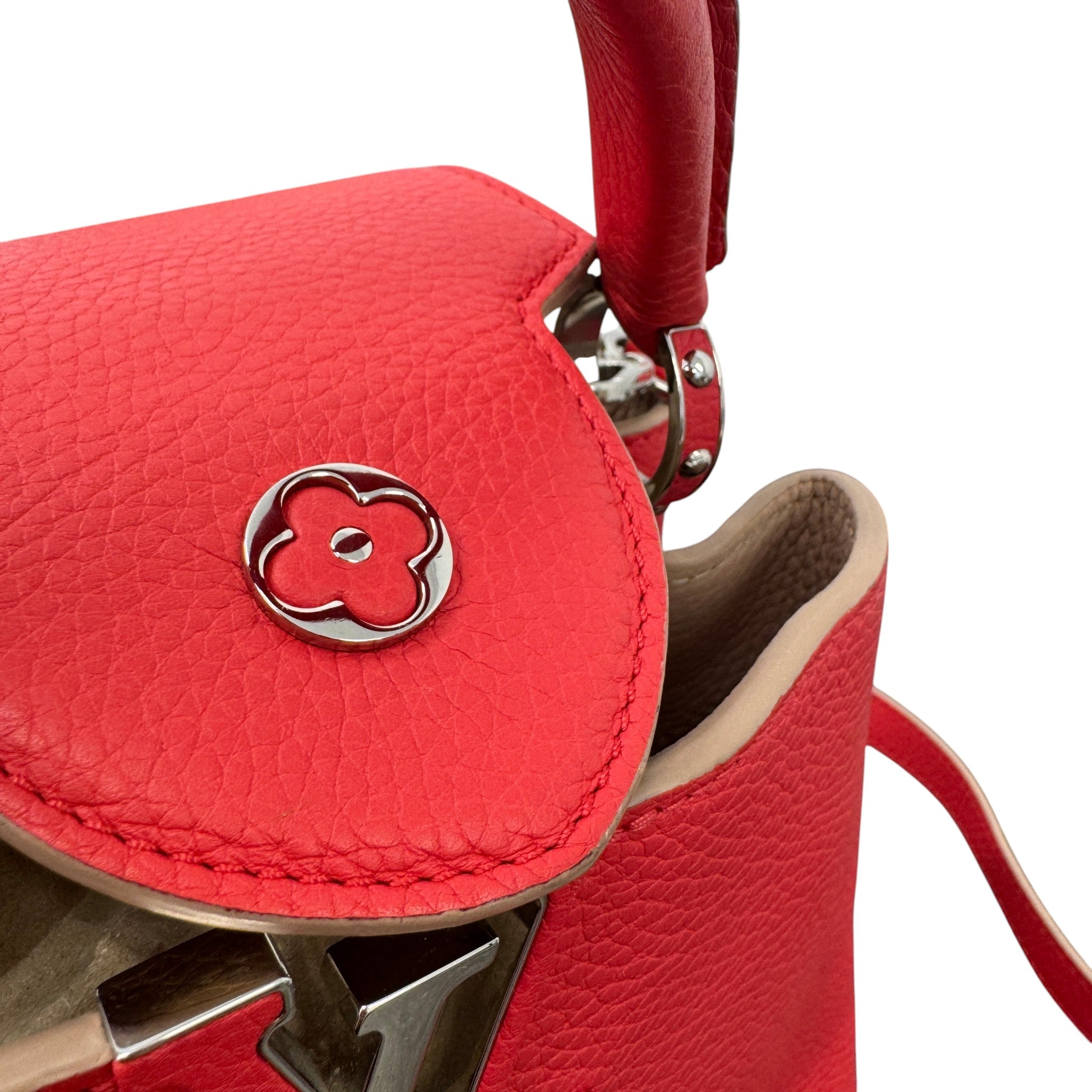 Women's Capucines Bb Taurillon Handbag Red