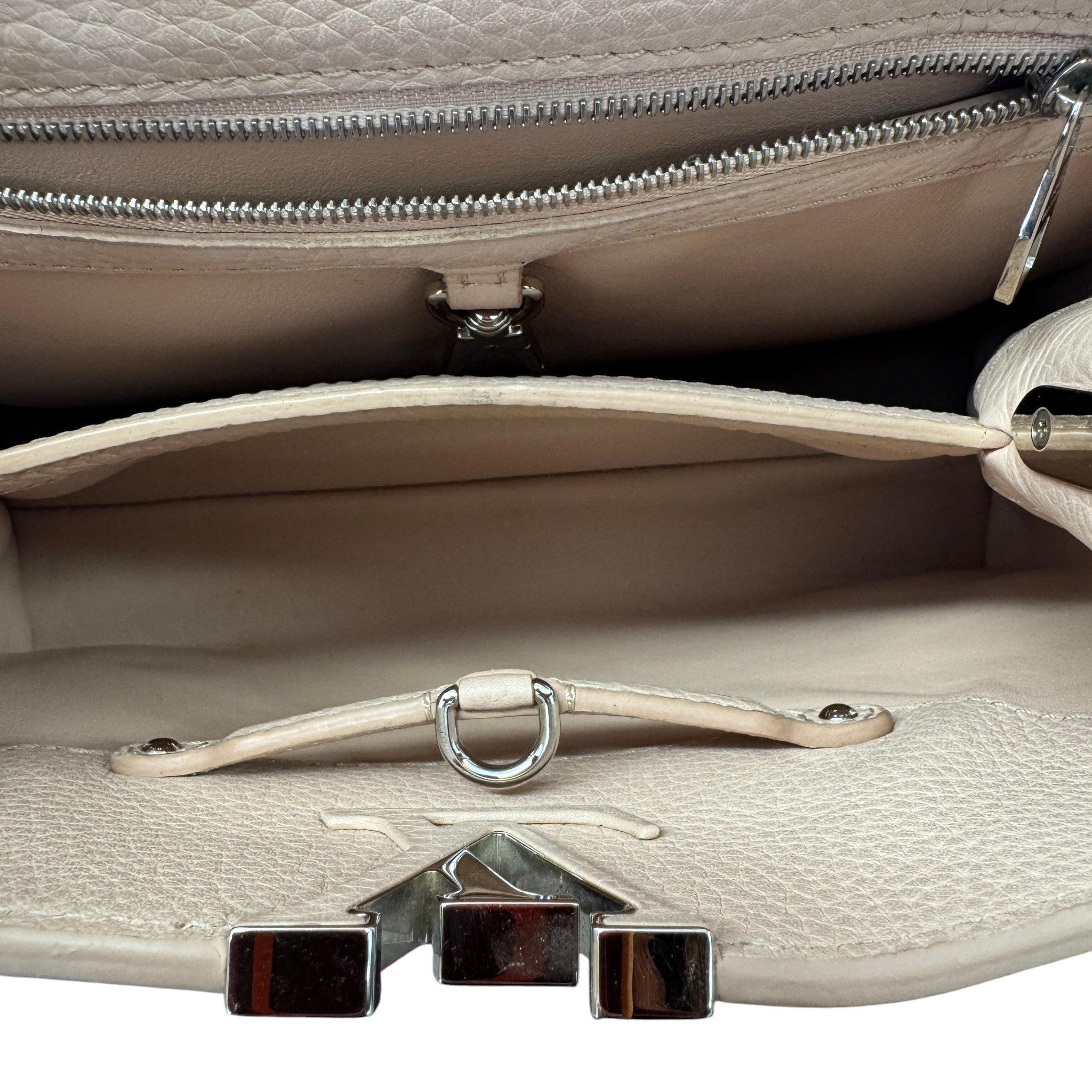 Women's Capucines Bb Taurillon Handbag Red