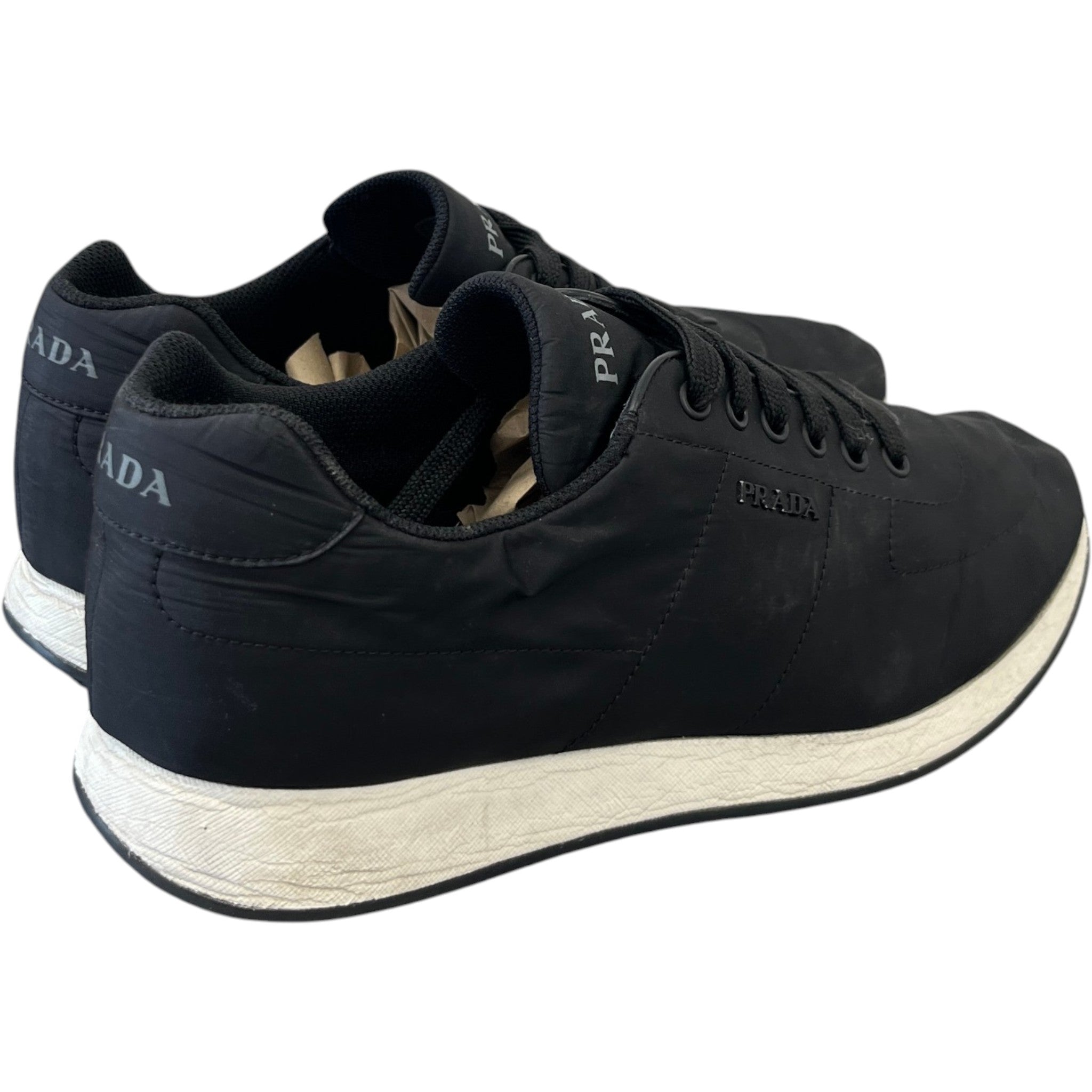 Men's Prax 01 Re-Nylon Low Trainers Black Size EU 42 / UK 8